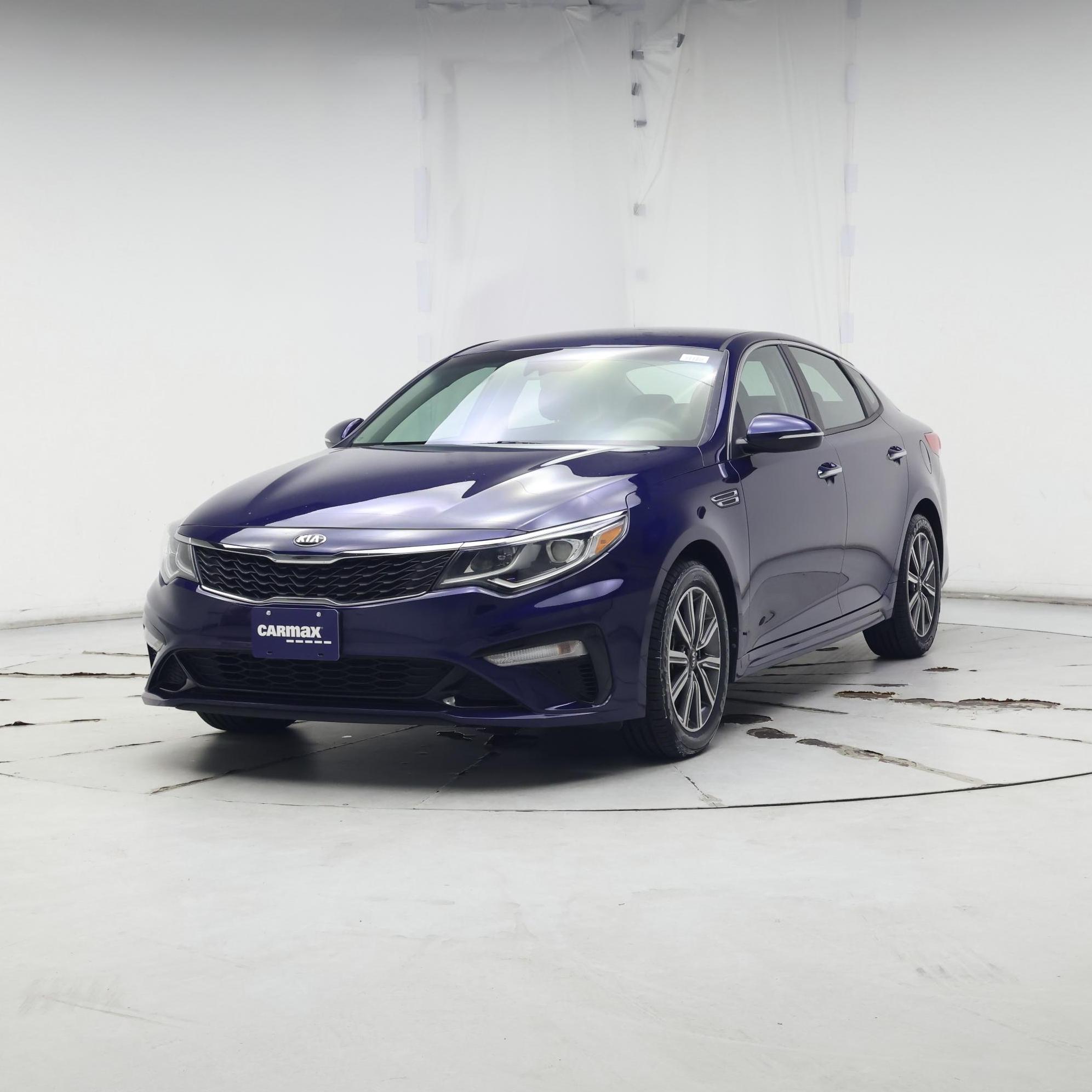 Thumbnail: 2019 Kia Optima - 4