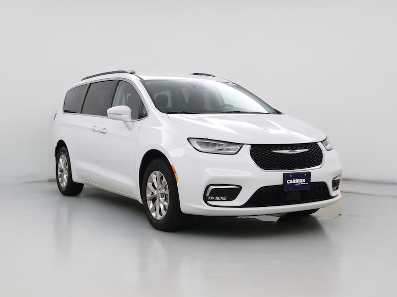2022 Chrysler Pacifica Touring L -
                  Fredericksburg, VA
