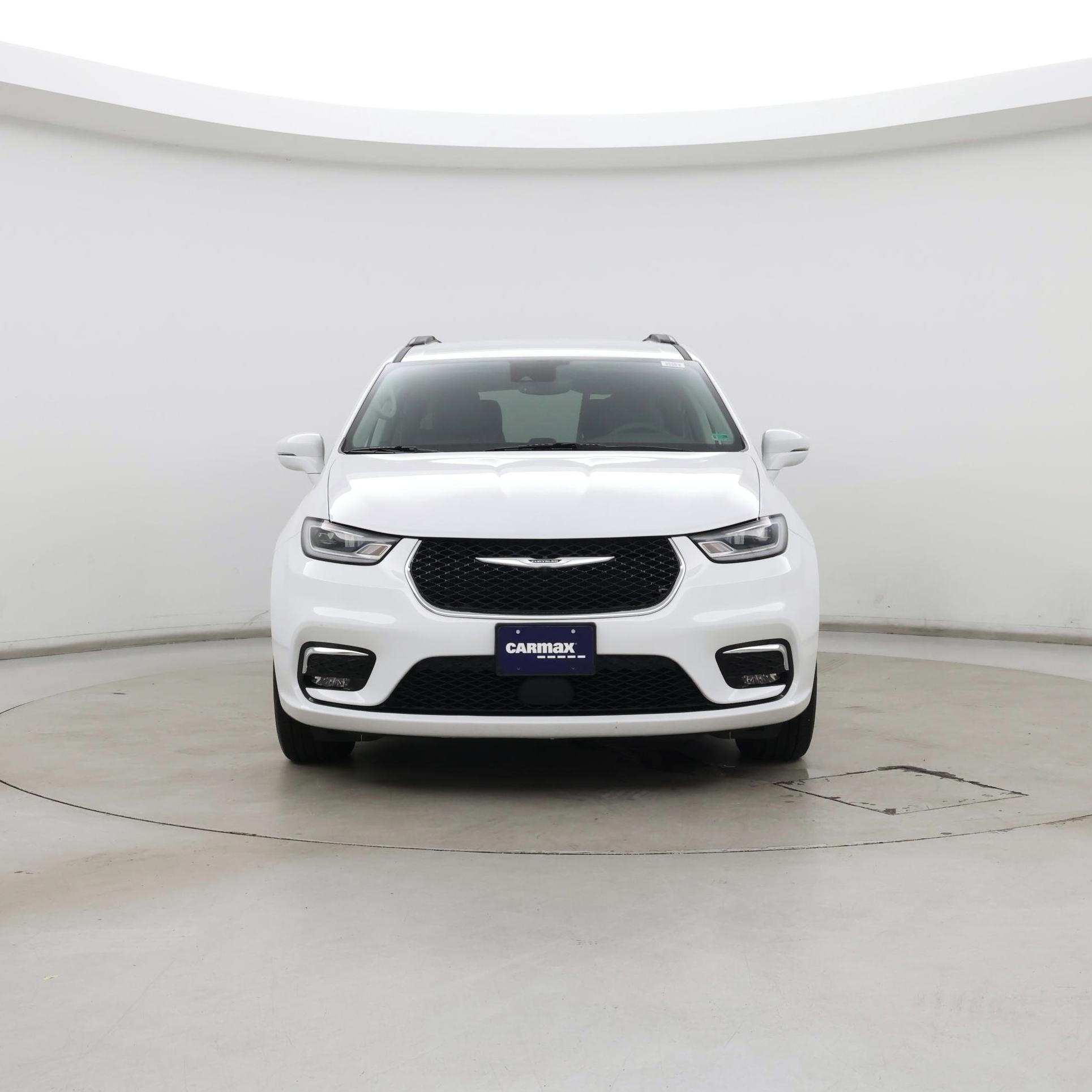 Thumbnail: 2022 Chrysler Pacifica - 5