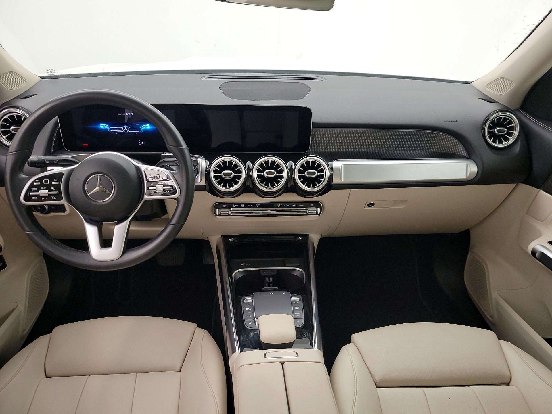 Thumbnail: 2021 Mercedes-Benz GLB - 9