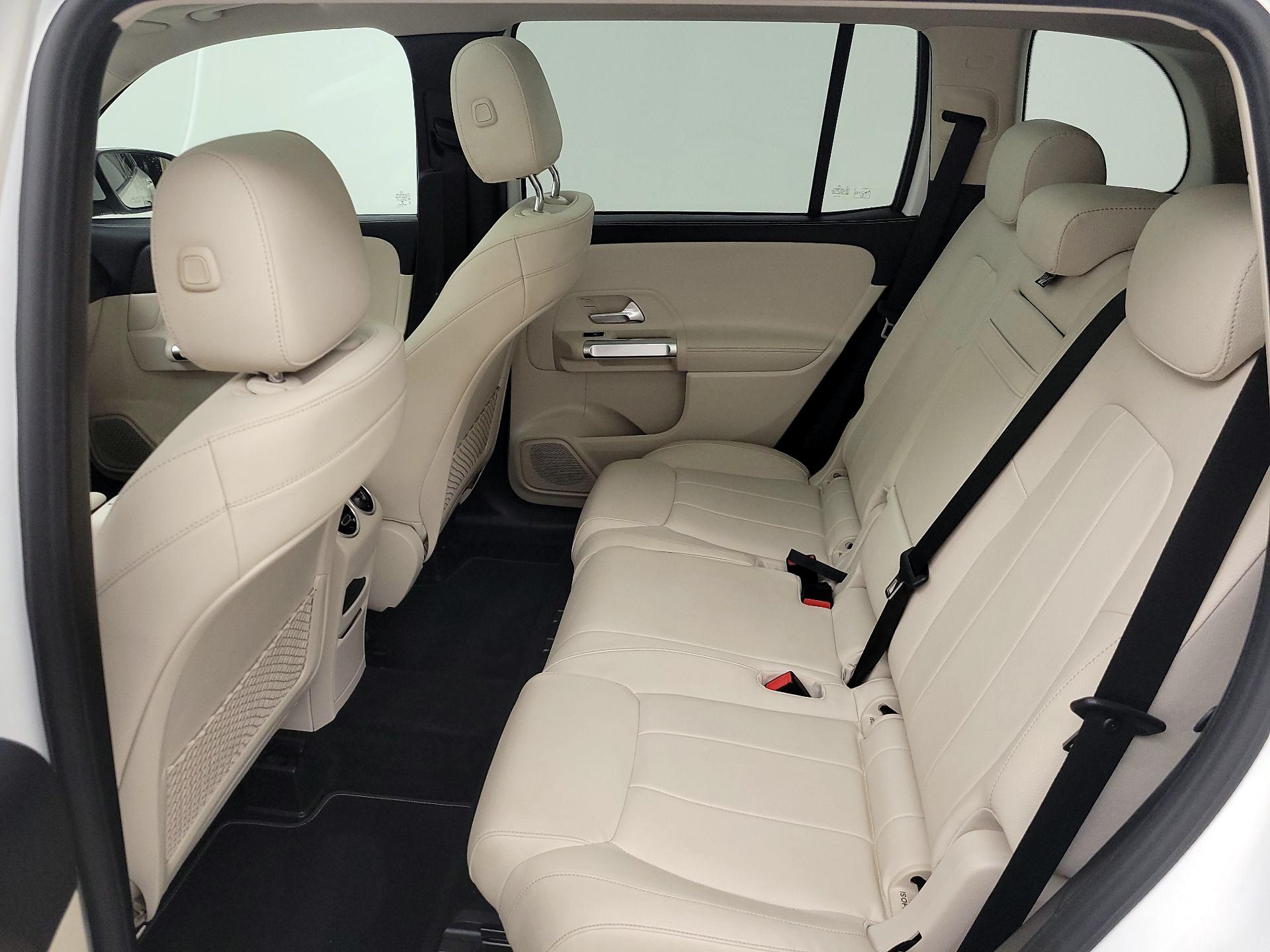 Thumbnail: 2021 Mercedes-Benz GLB - 20