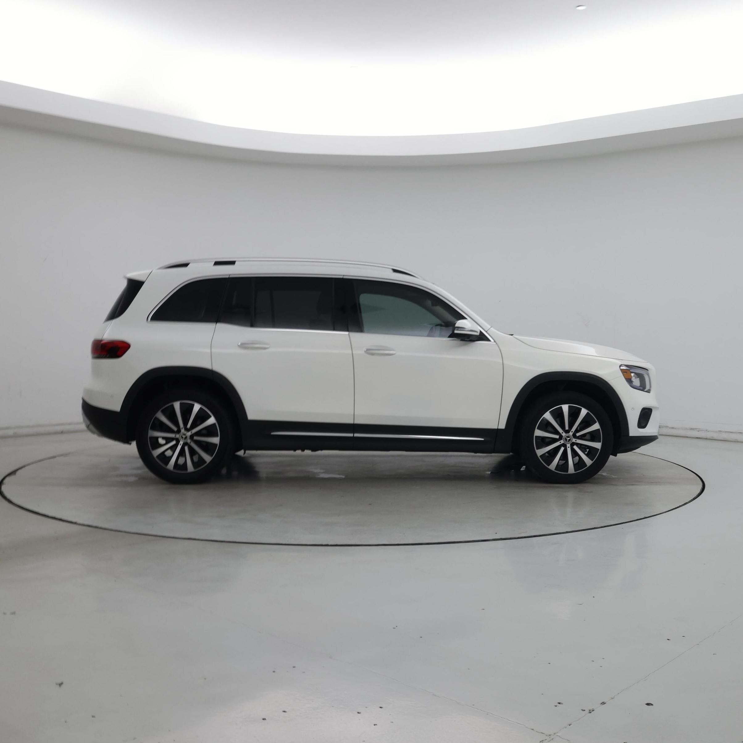 Thumbnail: 2021 Mercedes-Benz GLB - 7