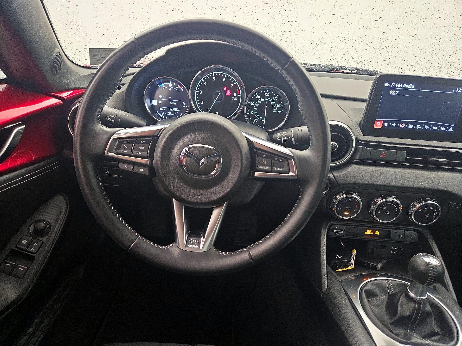 Thumbnail: 2020 Mazda MX-5 Miata - 10