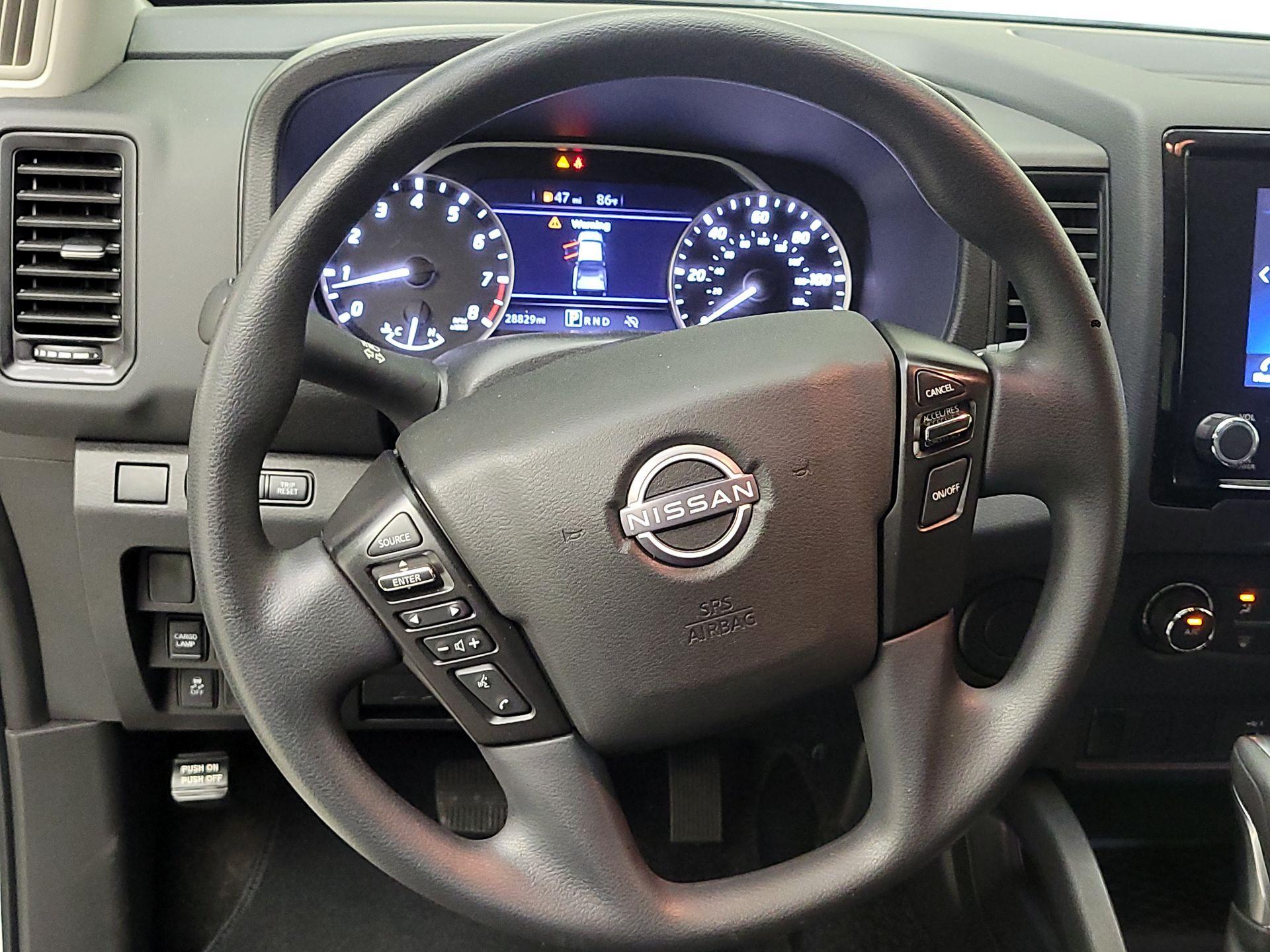 Thumbnail: 2024 Nissan Frontier - 10