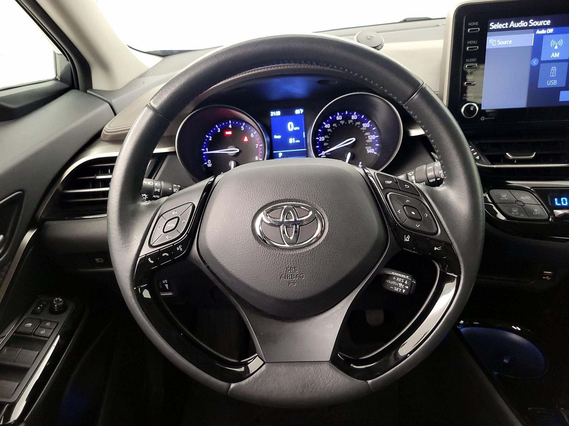 Thumbnail: 2022 Toyota C-HR - 10