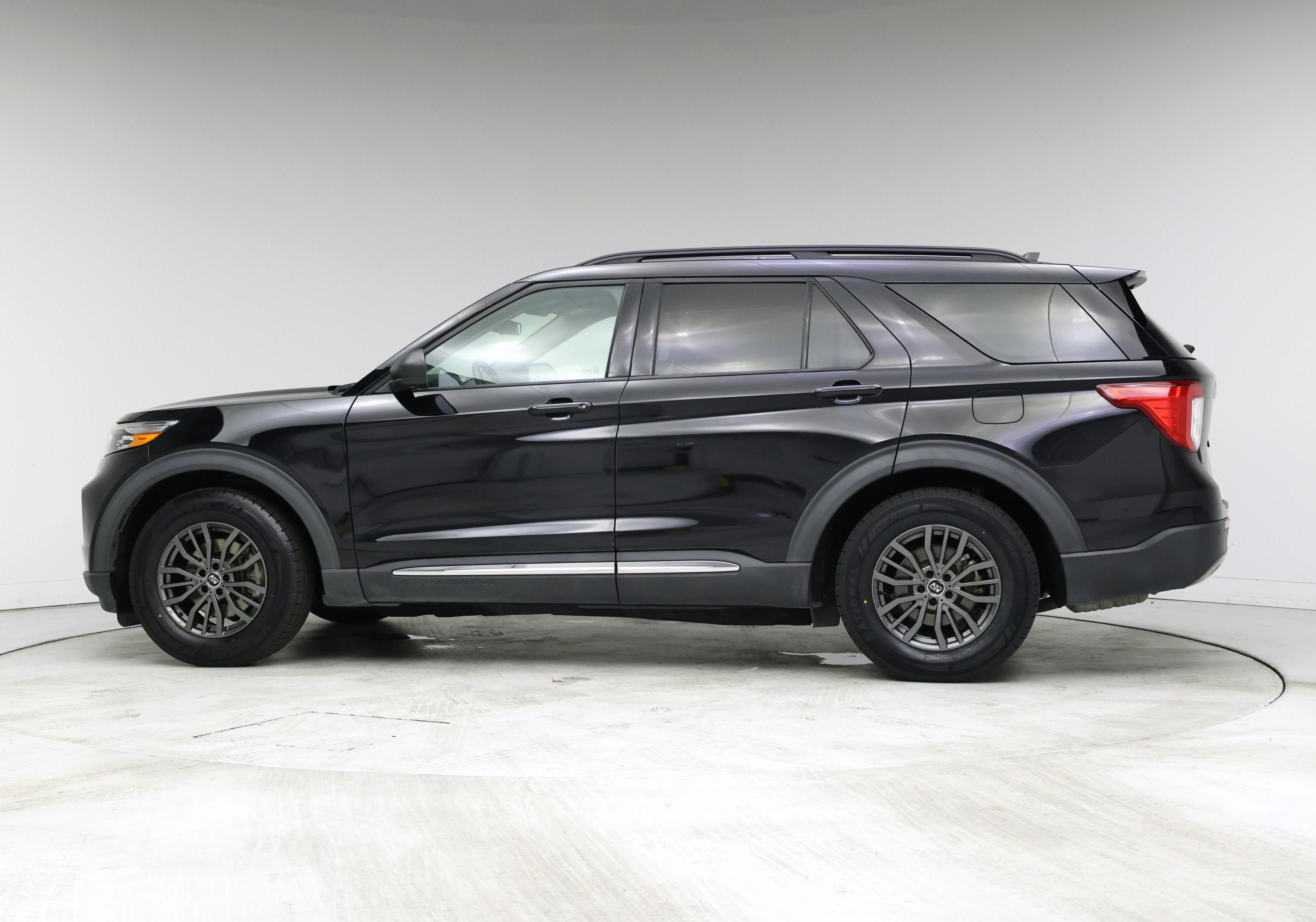 Thumbnail: 2020 Ford Explorer - 3
