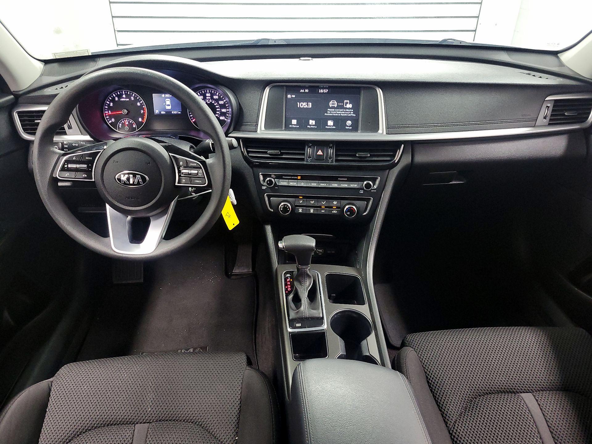 Thumbnail: 2020 Kia Optima - 9
