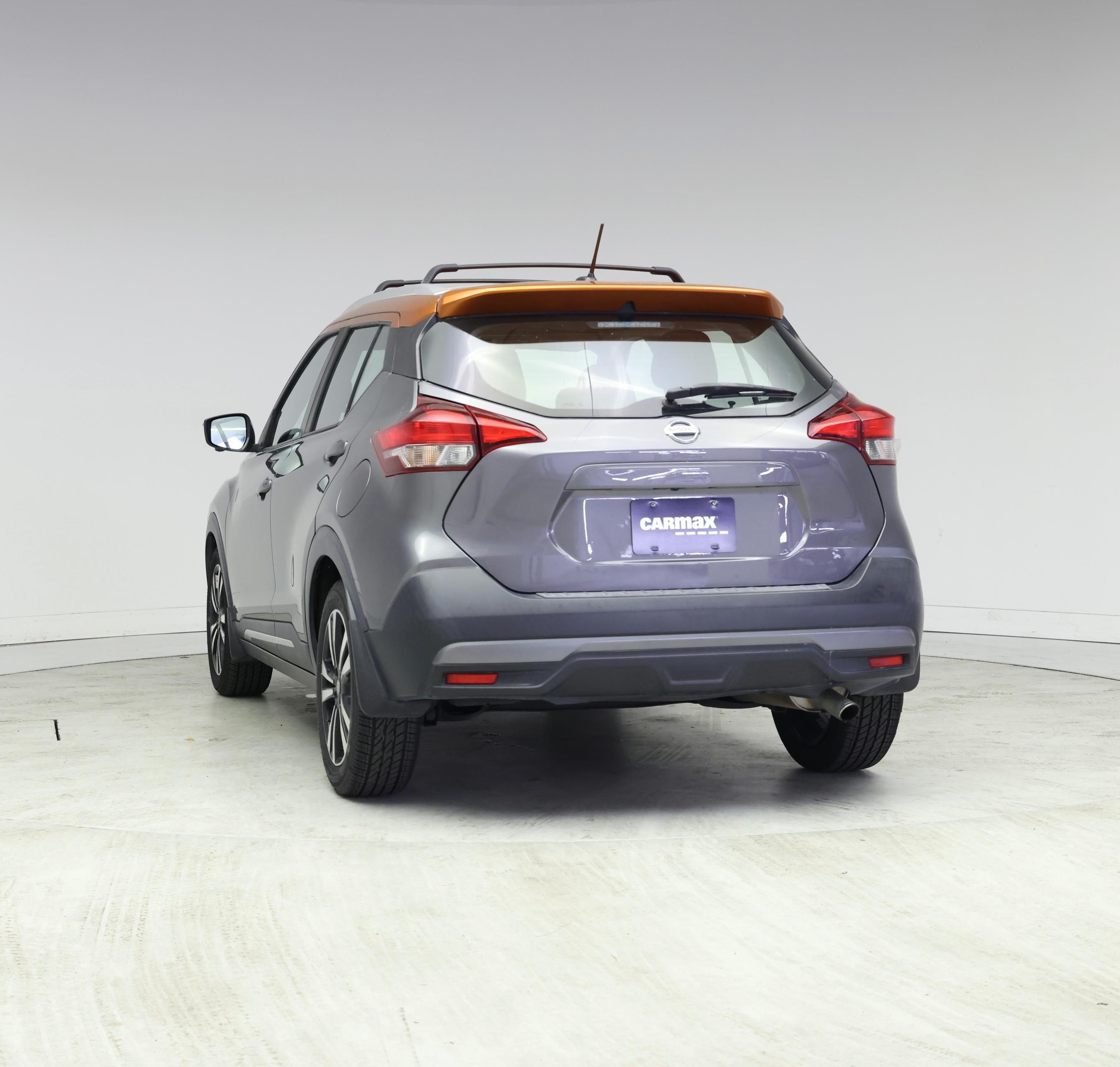 Thumbnail: 2018 Nissan Kicks - 6