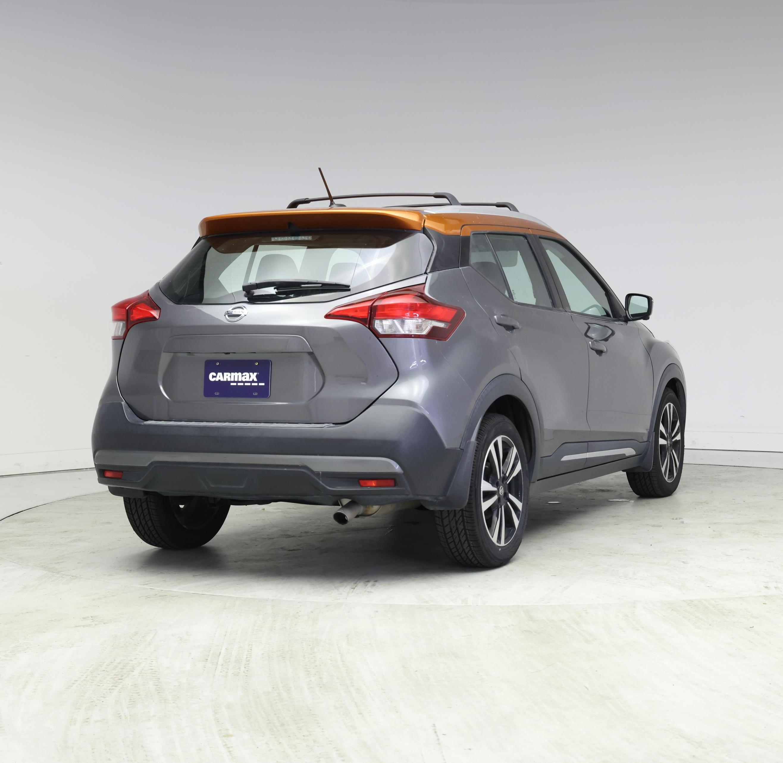Thumbnail: 2018 Nissan Kicks - 8