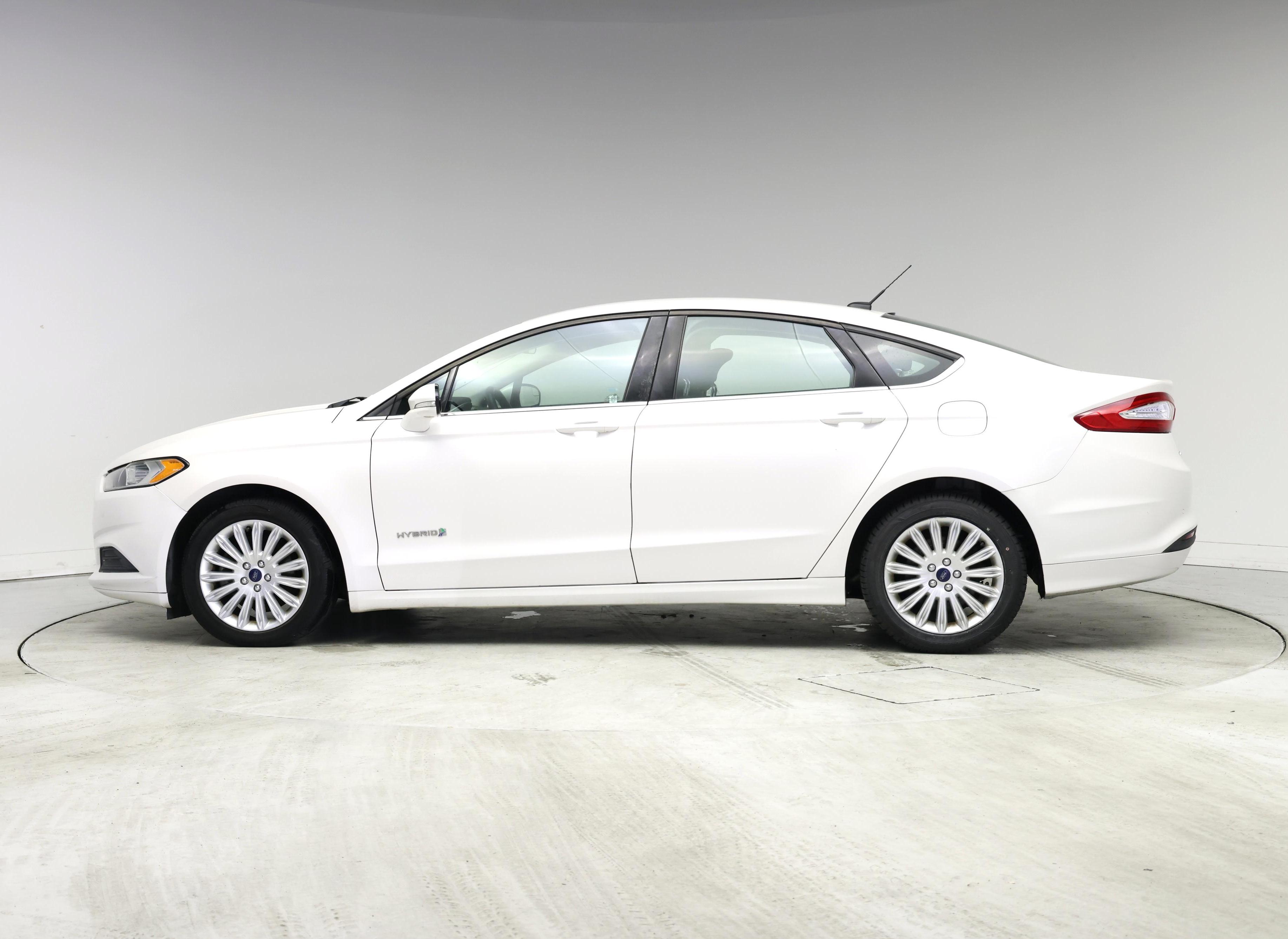 Thumbnail: 2014 Ford Fusion - 3