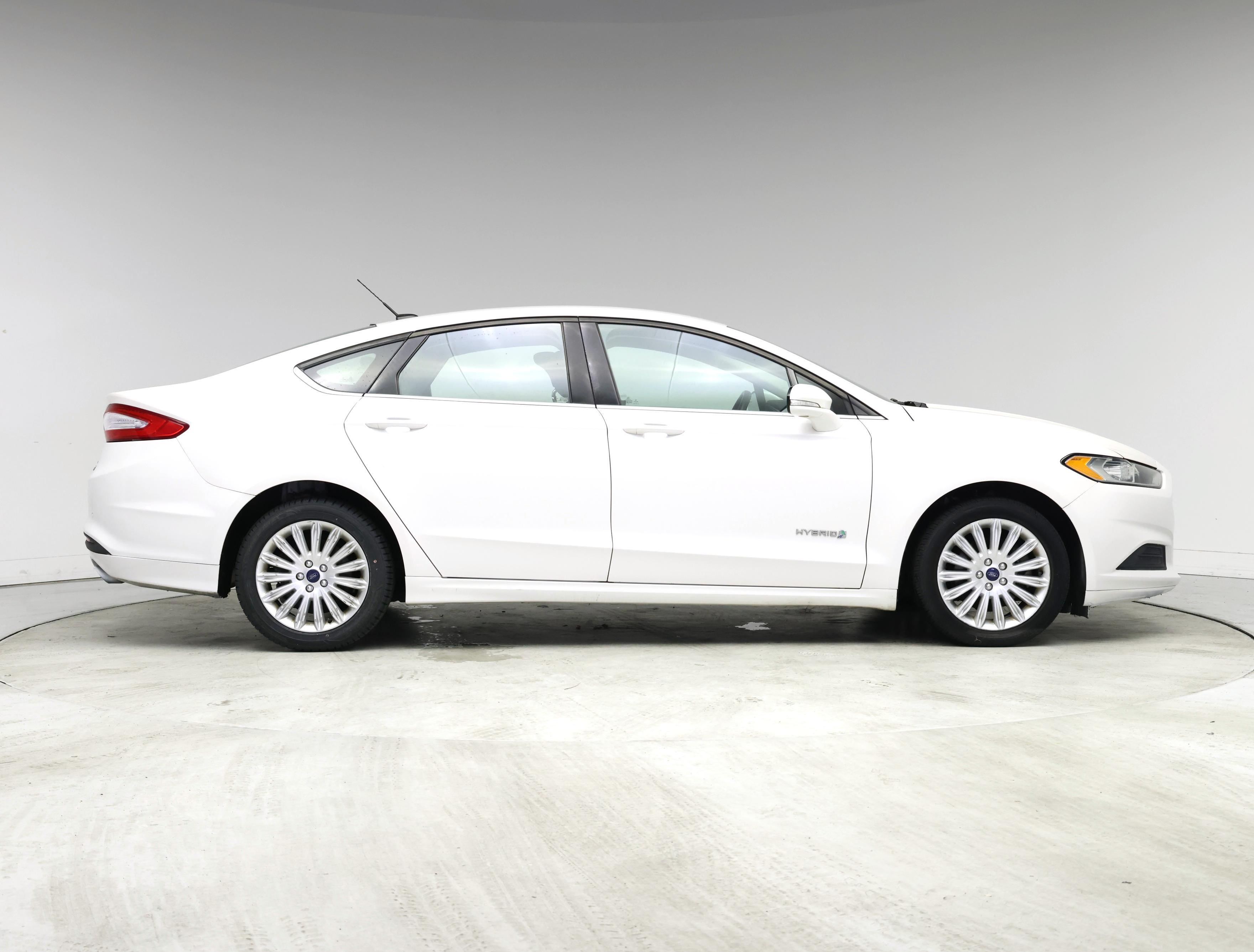 Thumbnail: 2014 Ford Fusion - 7