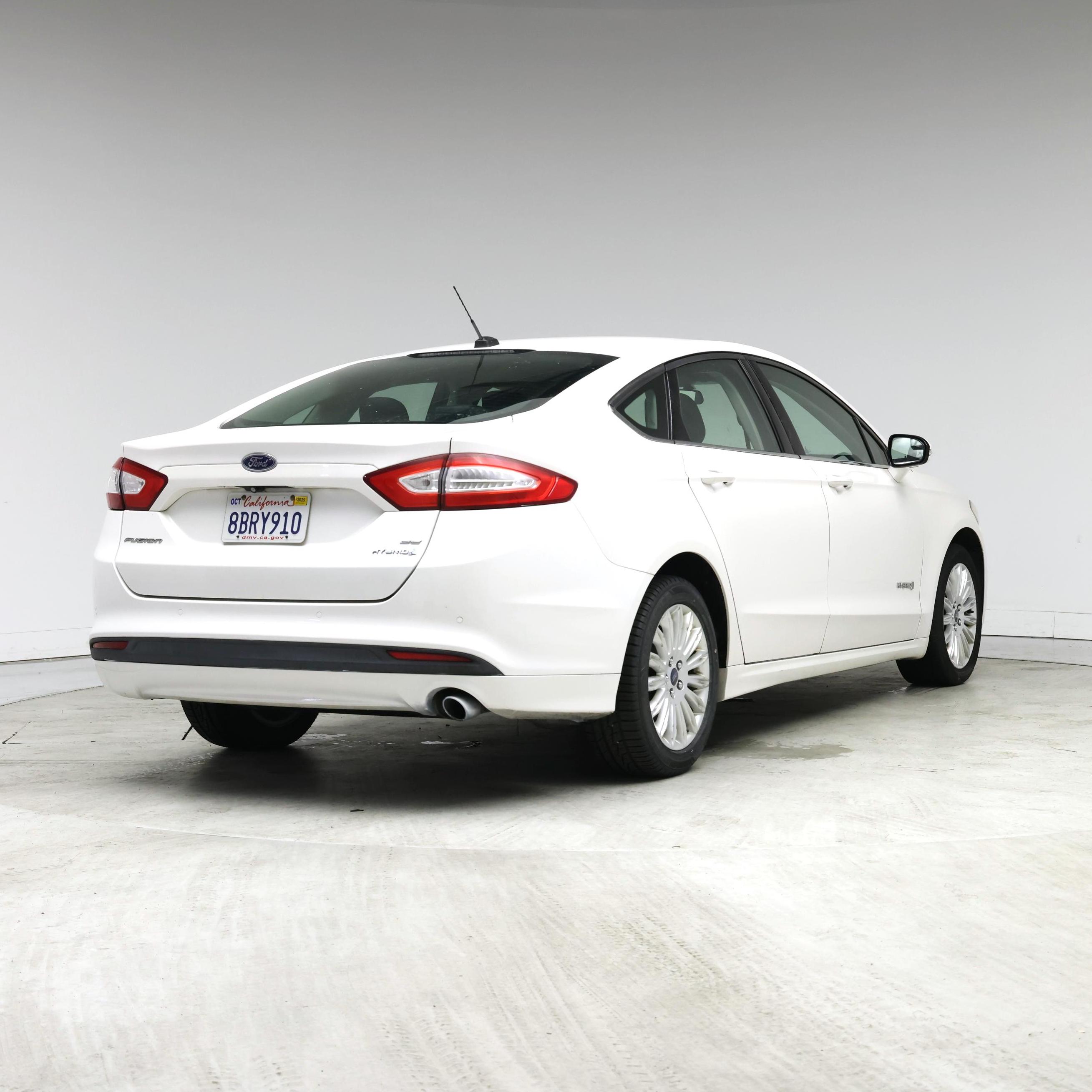 Thumbnail: 2014 Ford Fusion - 8