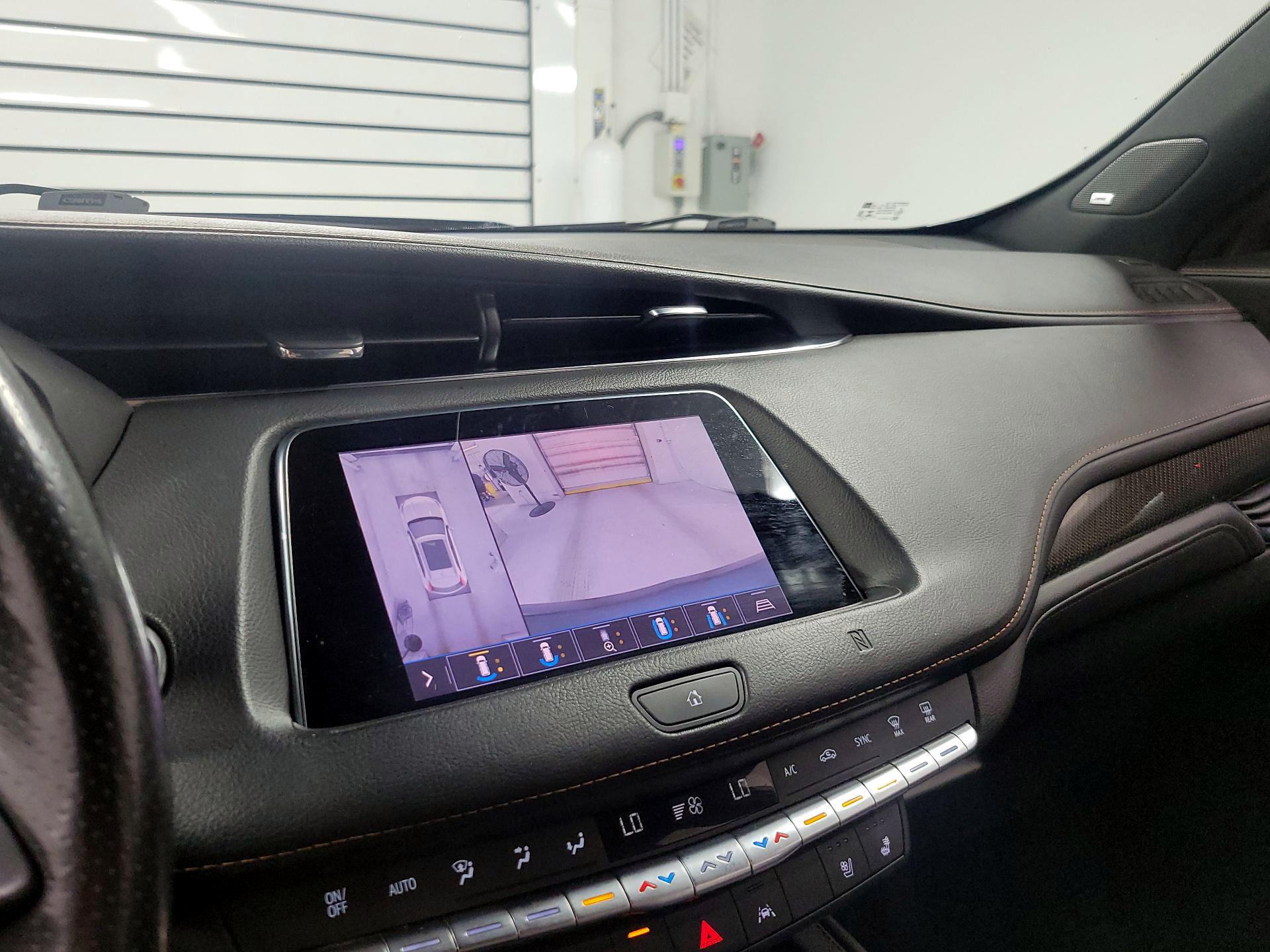 Thumbnail: 2019 Cadillac XT4 - 13