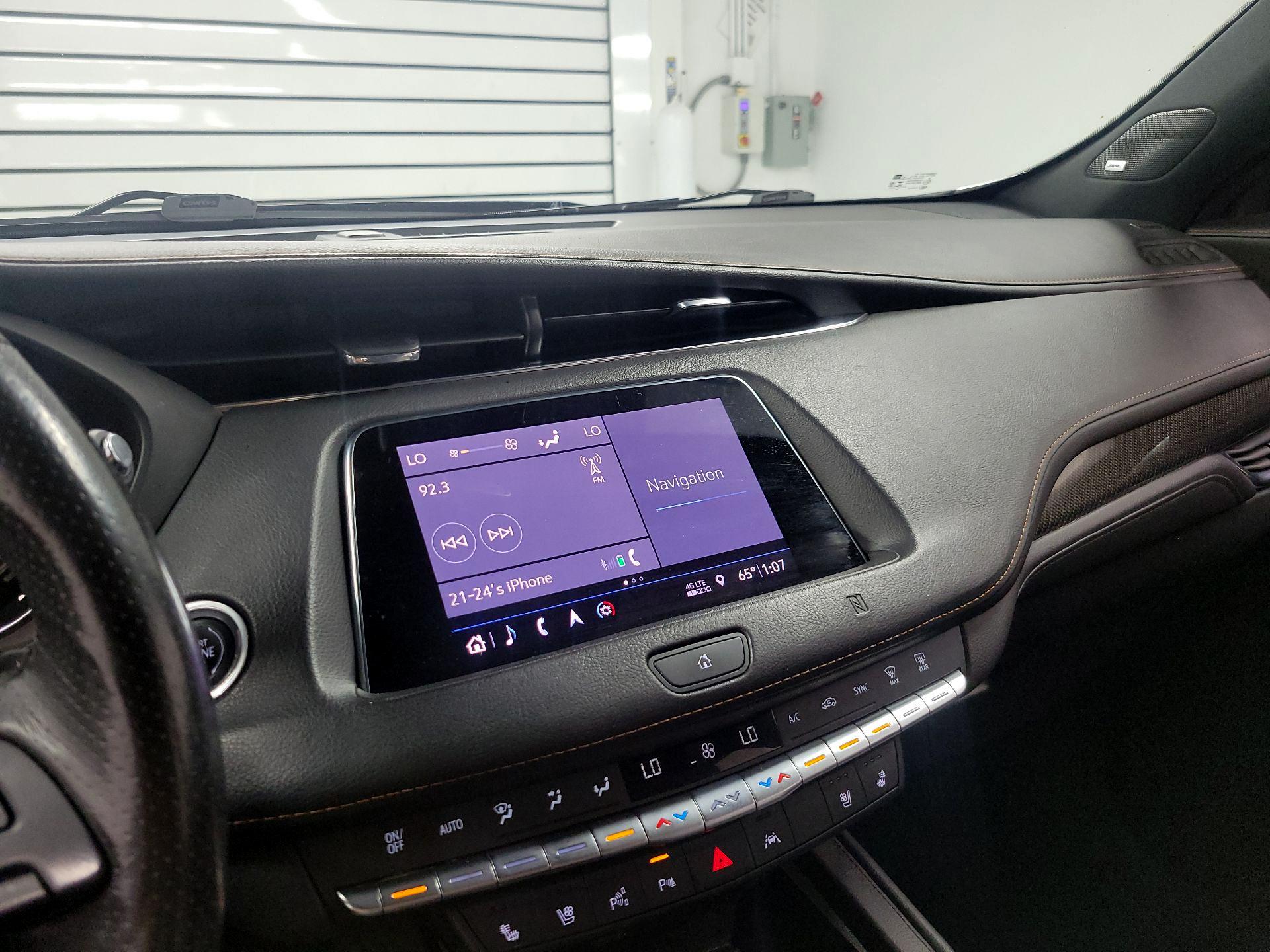 Thumbnail: 2019 Cadillac XT4 - 14