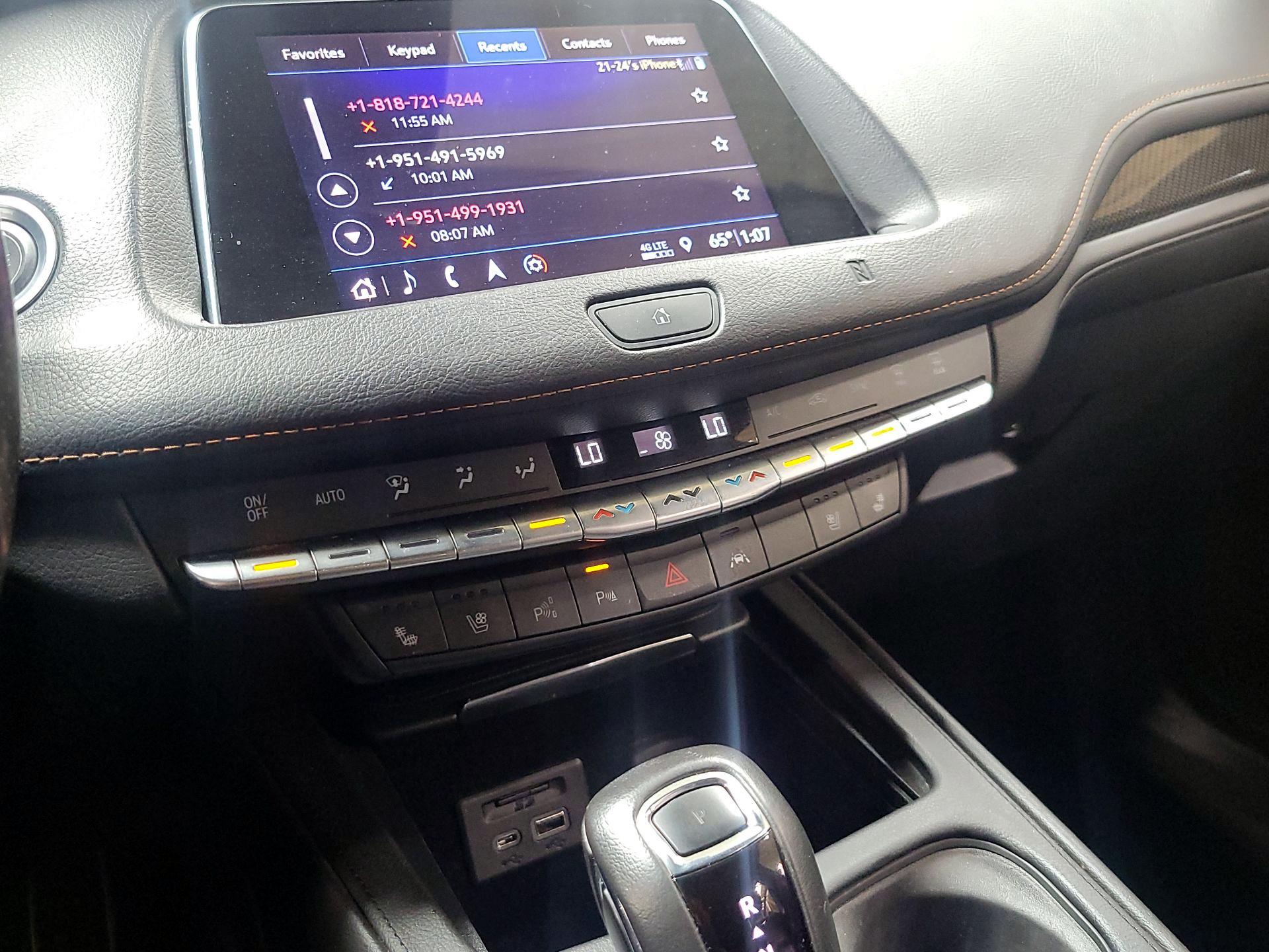 Thumbnail: 2019 Cadillac XT4 - 15