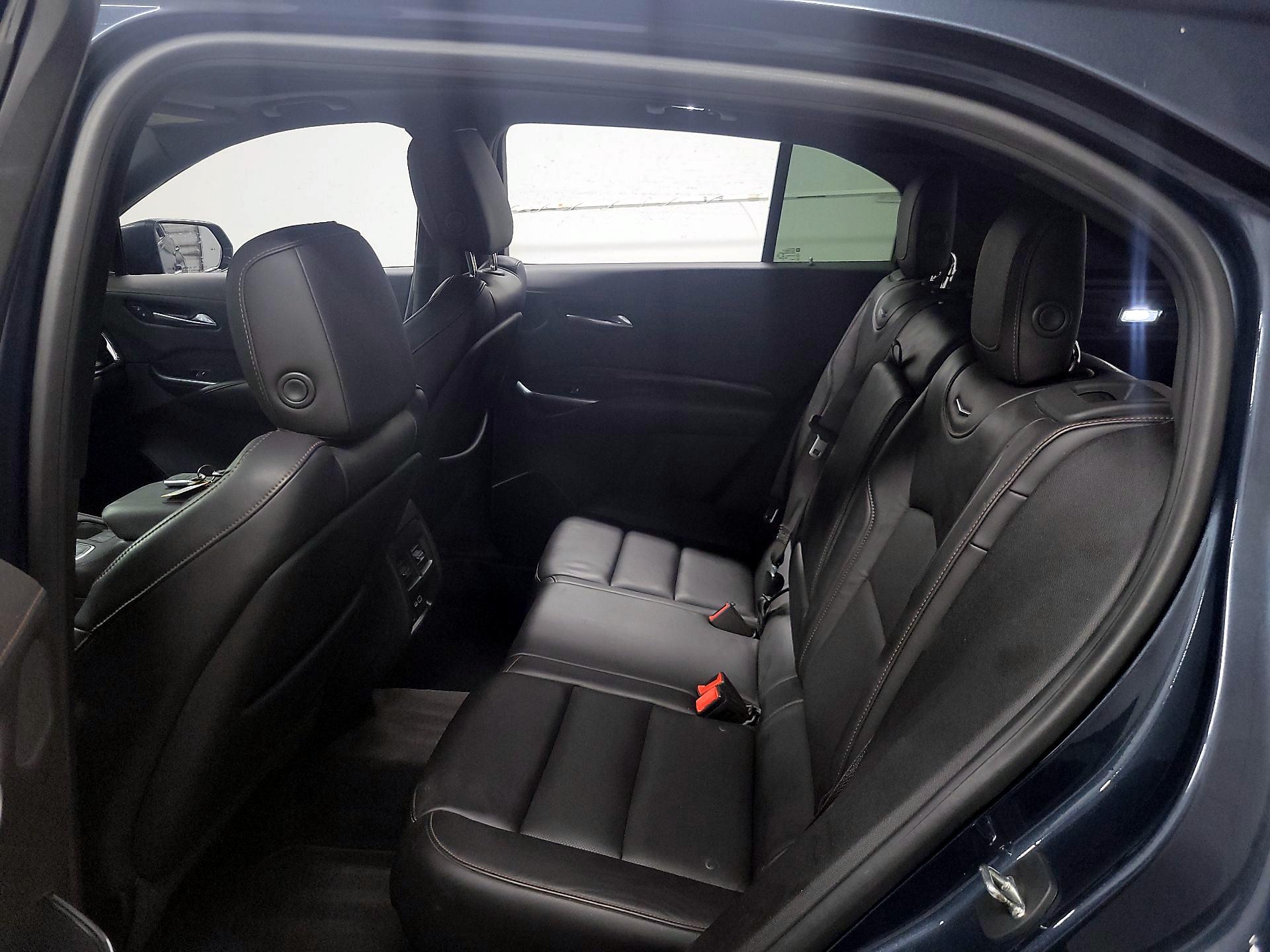 Thumbnail: 2019 Cadillac XT4 - 17