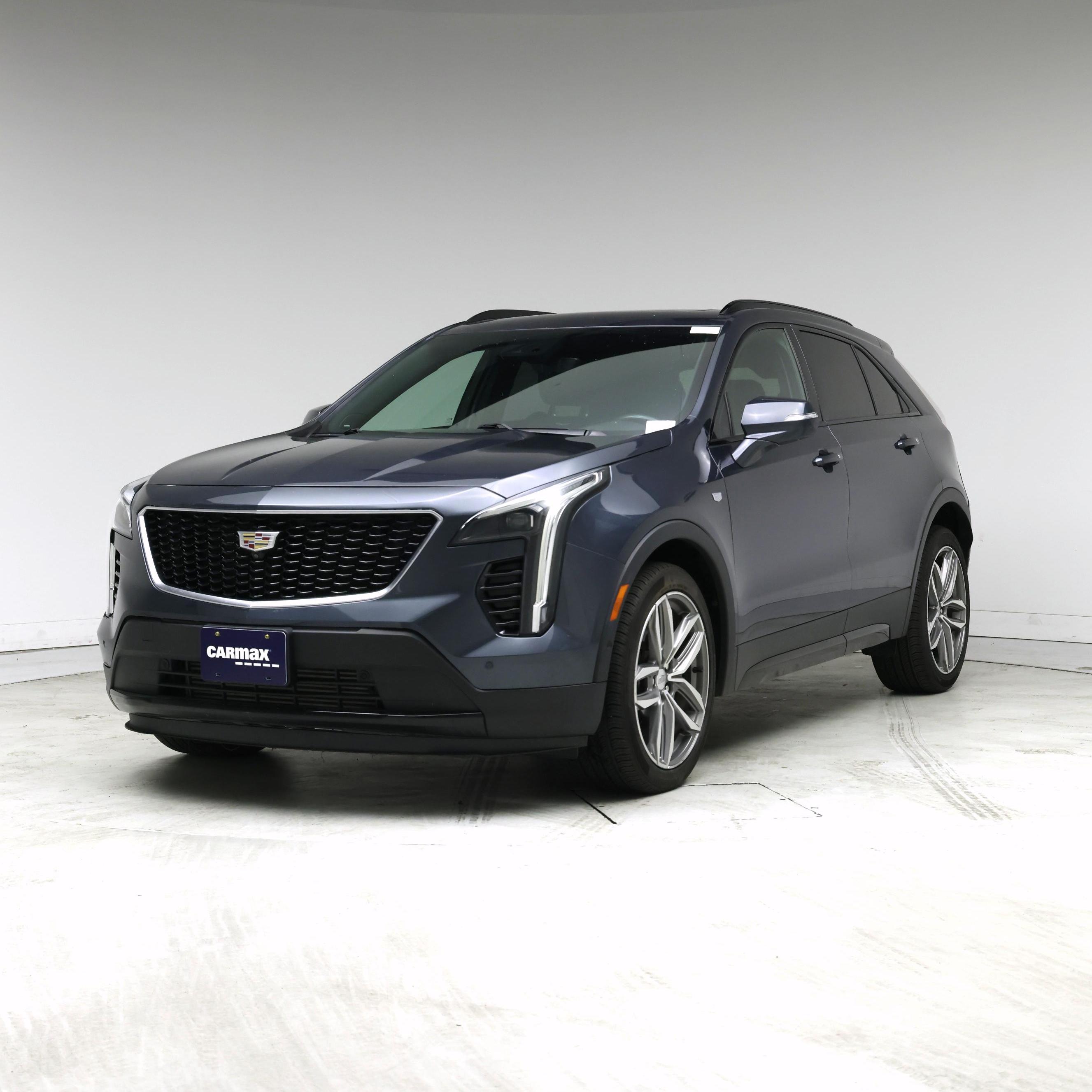 Thumbnail: 2019 Cadillac XT4 - 4