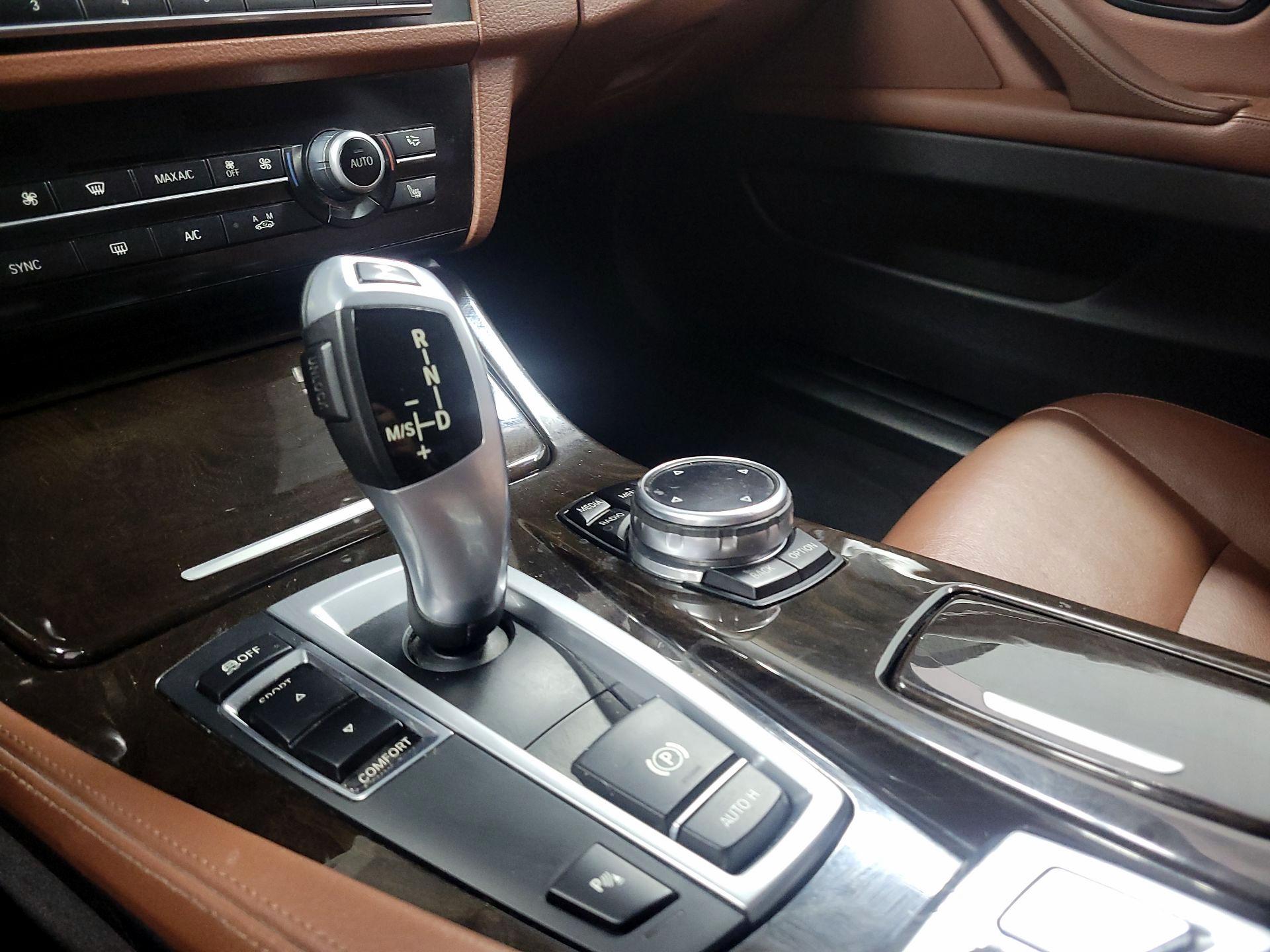 Thumbnail: 2014 BMW 5 Series - 17