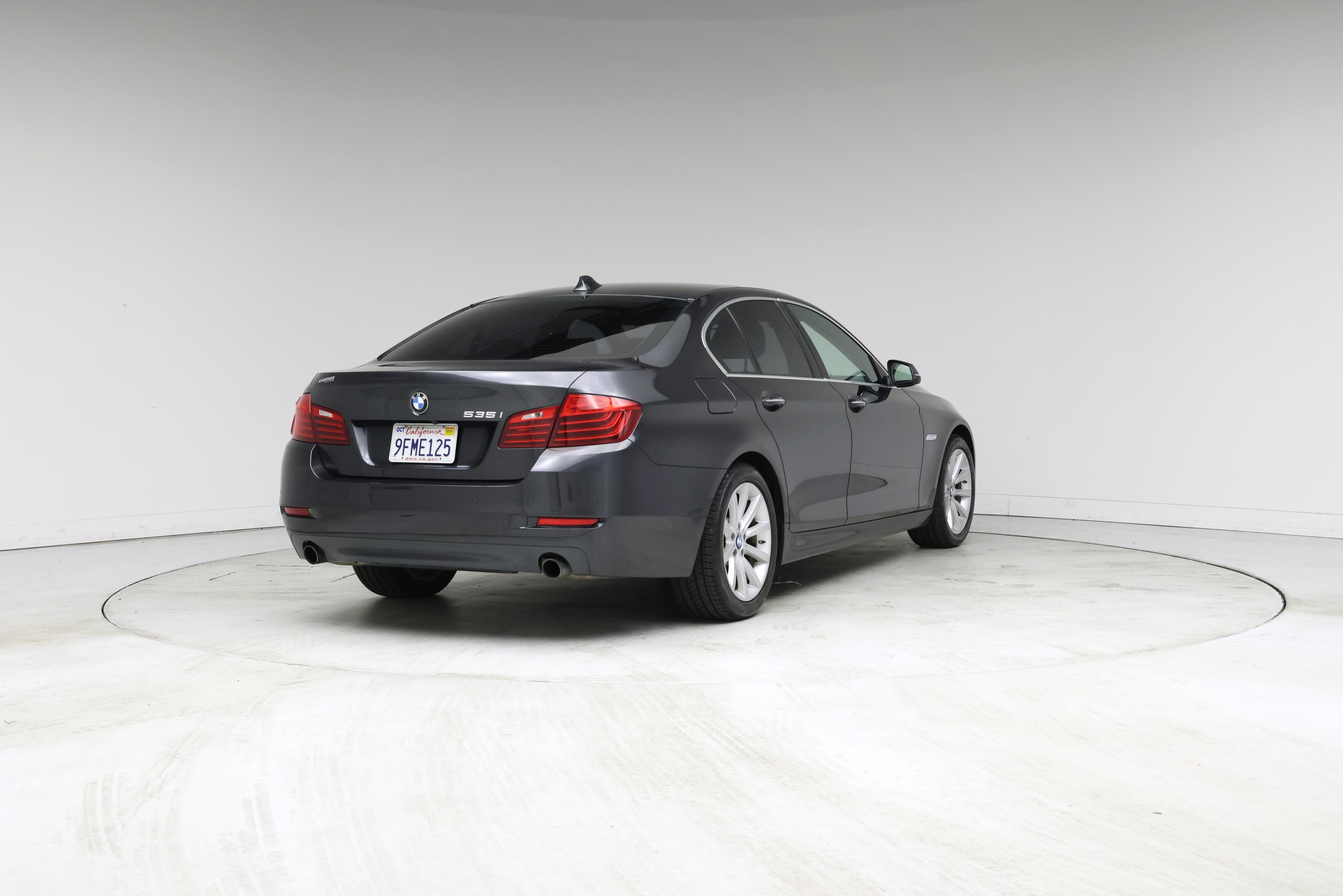 Thumbnail: 2014 BMW 5 Series - 8