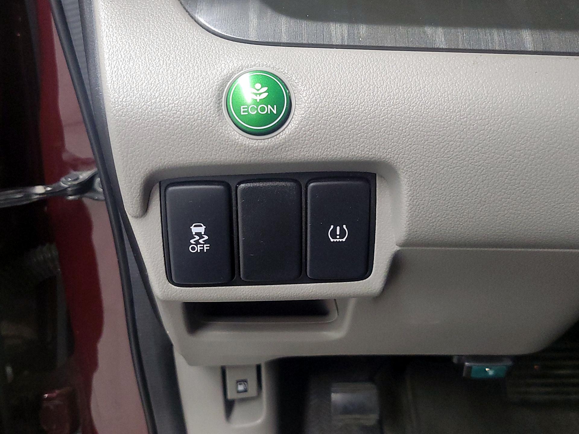 Thumbnail: 2014 Honda CR-V - 13