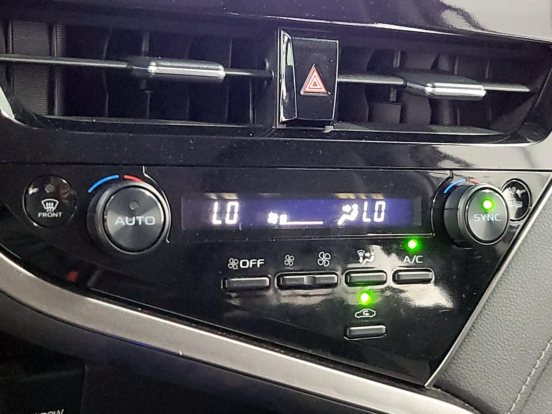 Thumbnail: 2023 Toyota Camry - 15