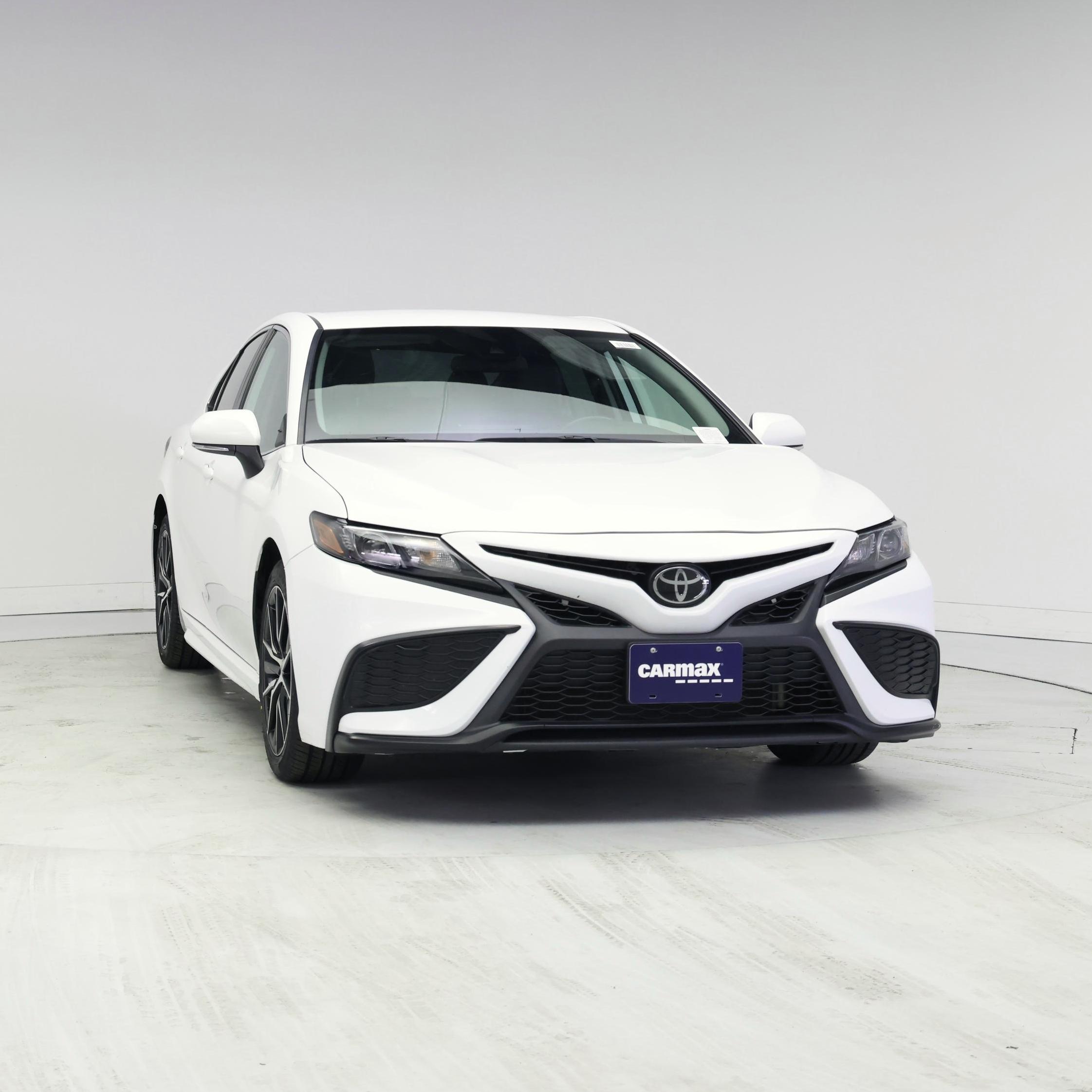 Thumbnail: 2023 Toyota Camry - 5