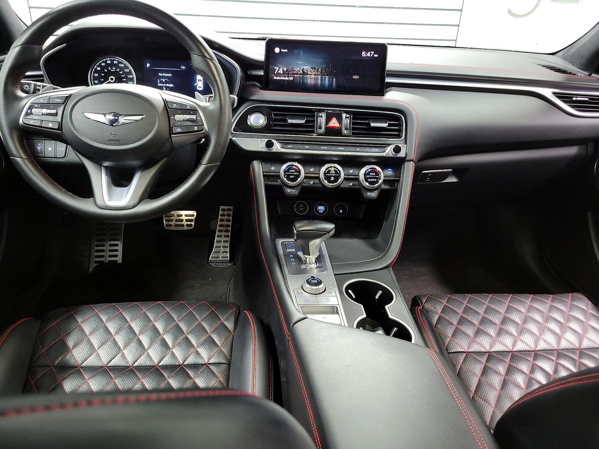 Thumbnail: 2022 Genesis G70 - 9
