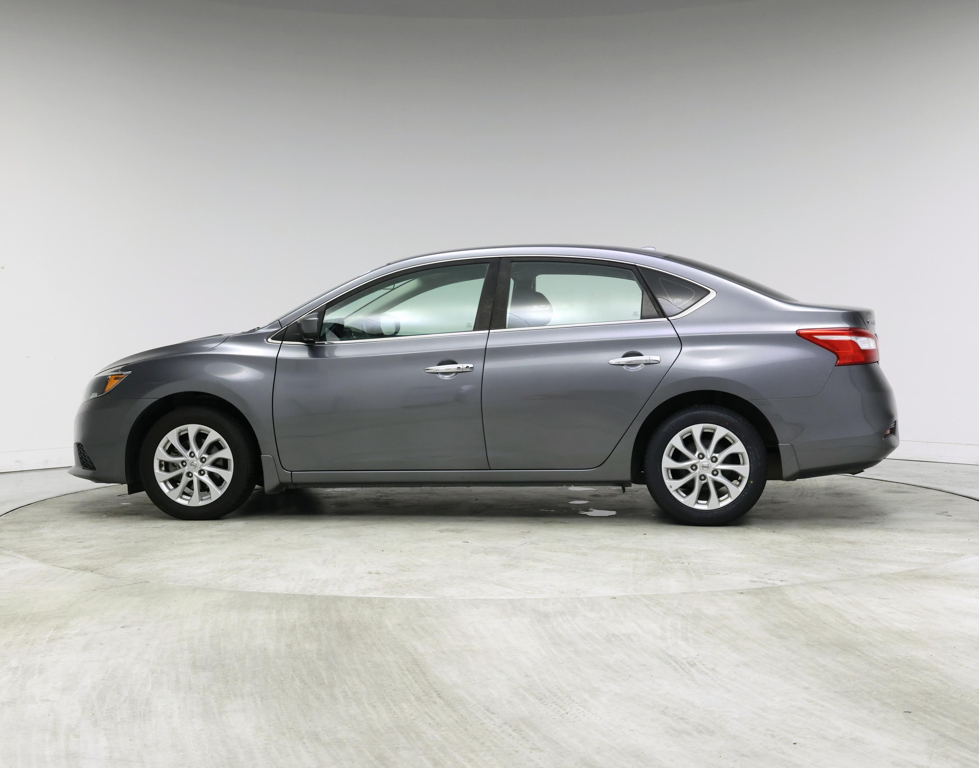 Thumbnail: 2019 Nissan Sentra - 3