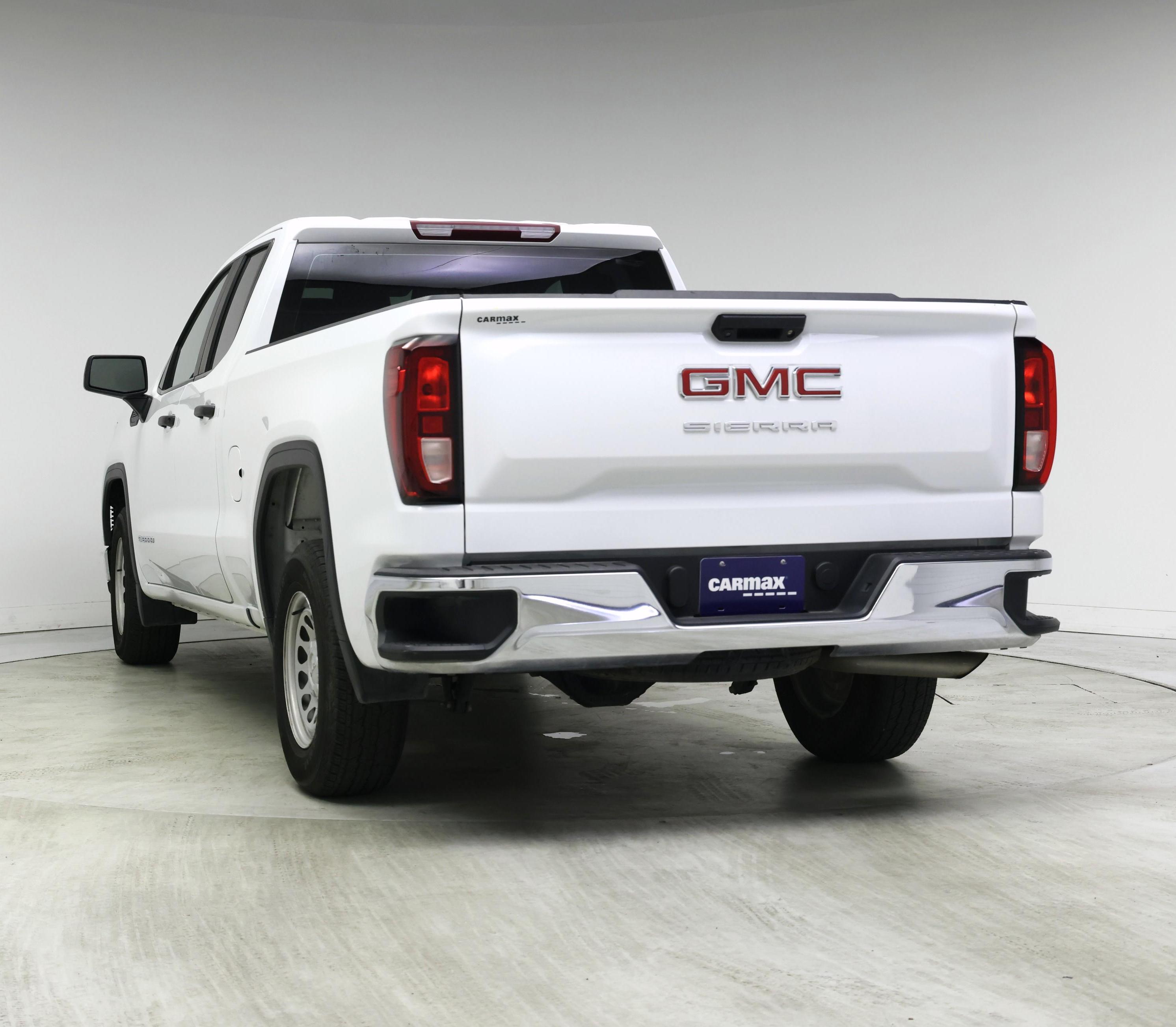 Thumbnail: 2023 GMC Sierra 1500 - 2