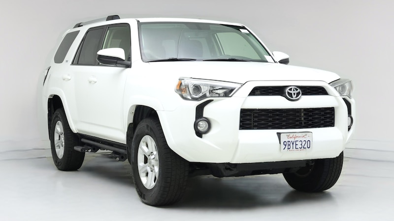 2019 Toyota 4Runner SR5 Hero Image