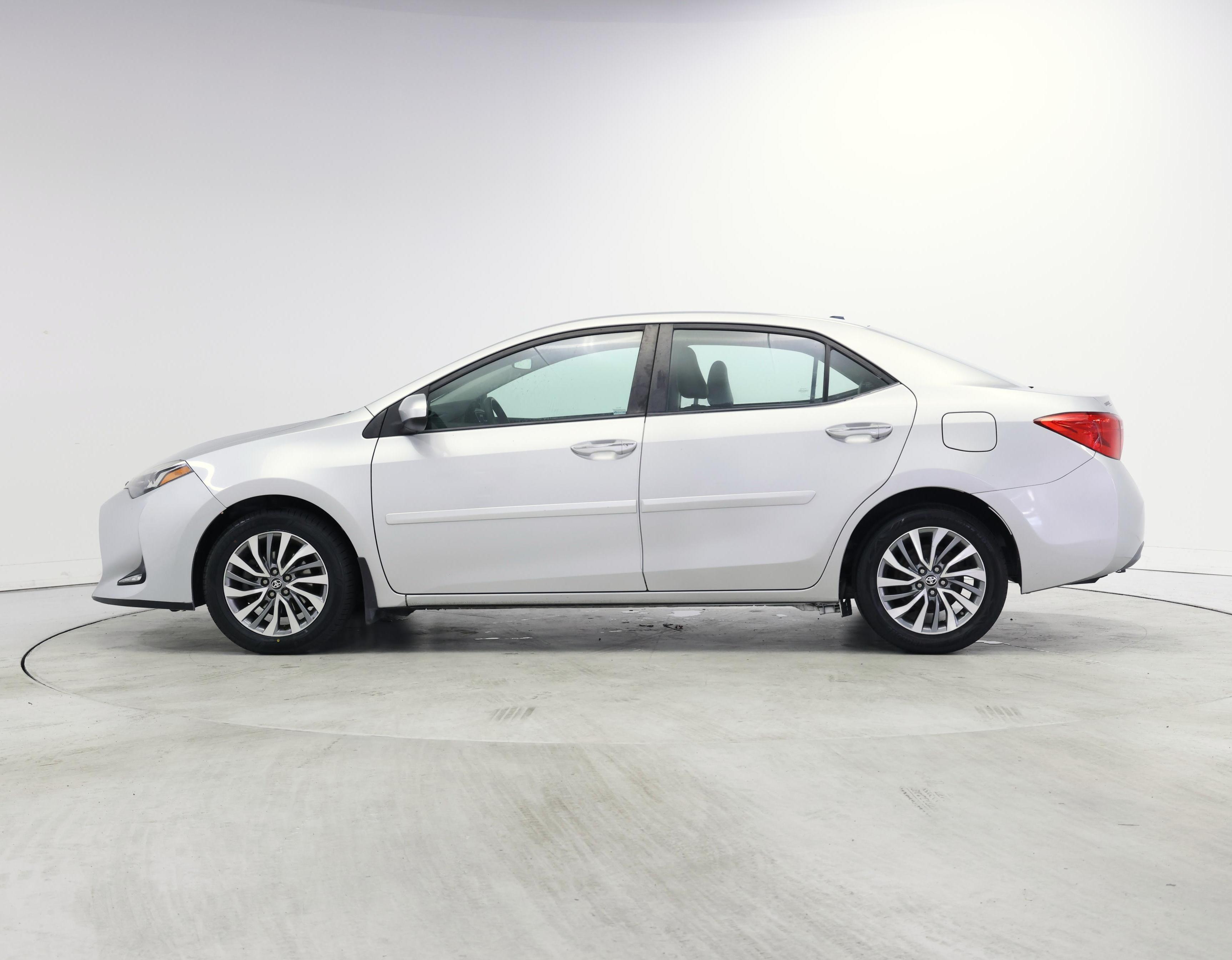 Thumbnail: 2019 Toyota Corolla - 3