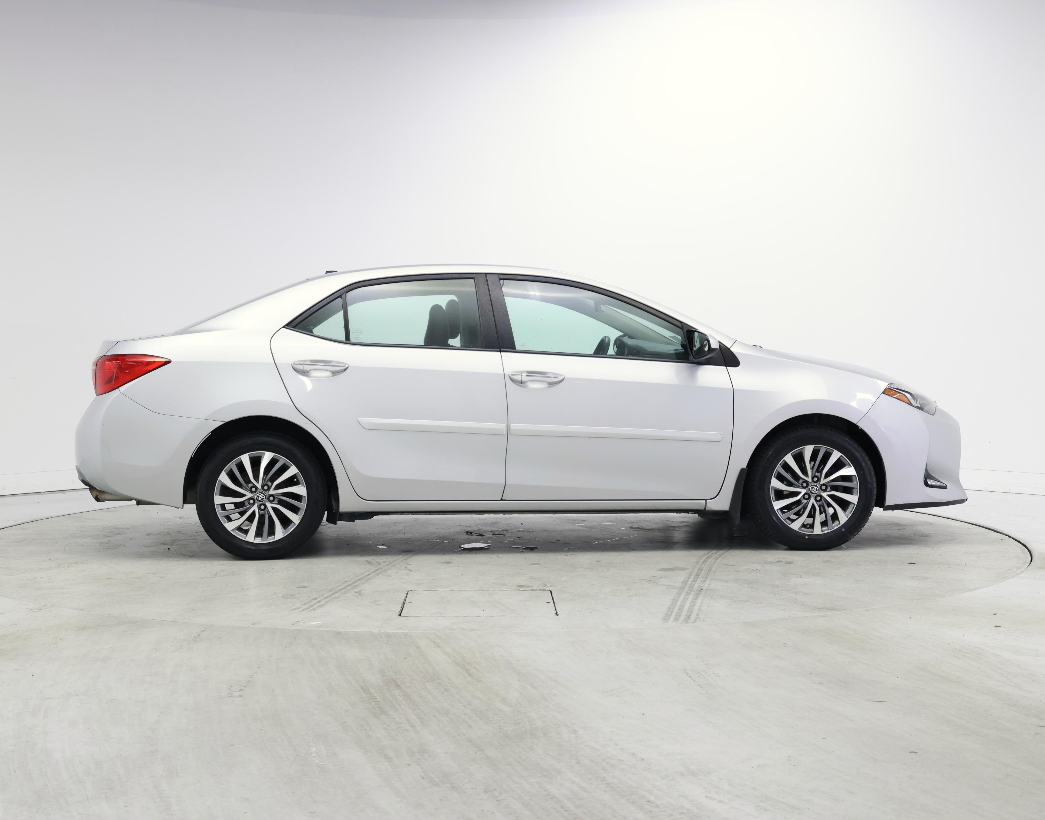 Thumbnail: 2019 Toyota Corolla - 7