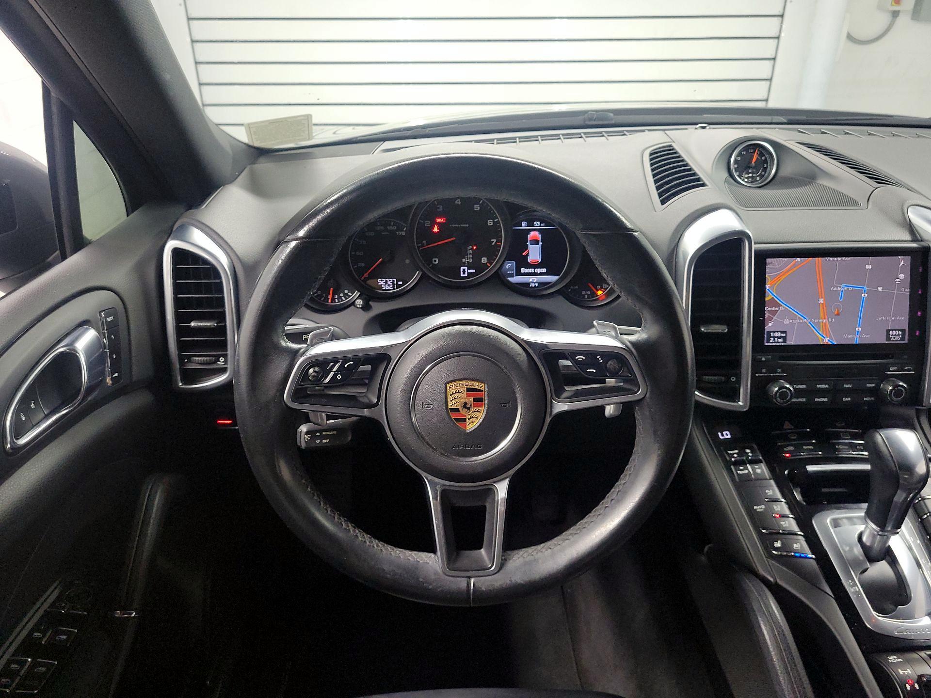 Thumbnail: 2018 Porsche Cayenne - 10