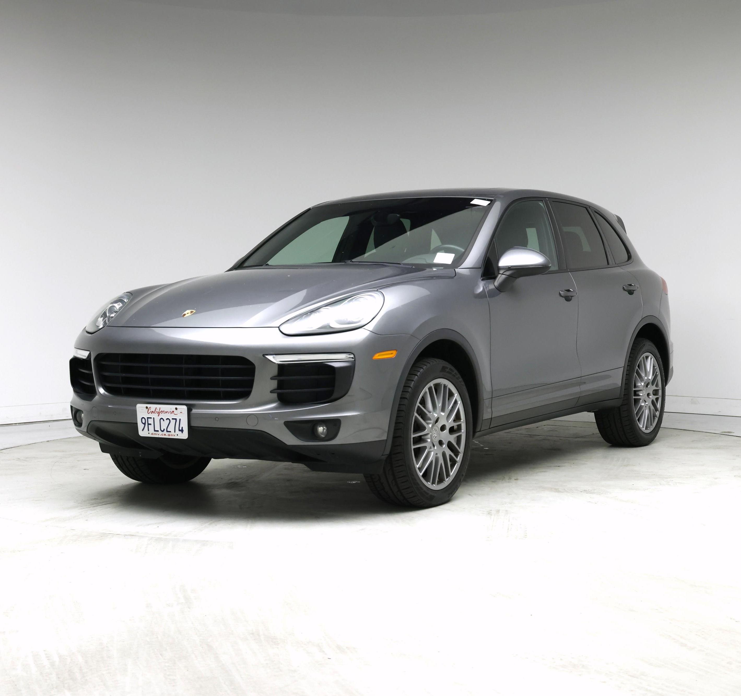 Thumbnail: 2018 Porsche Cayenne - 4