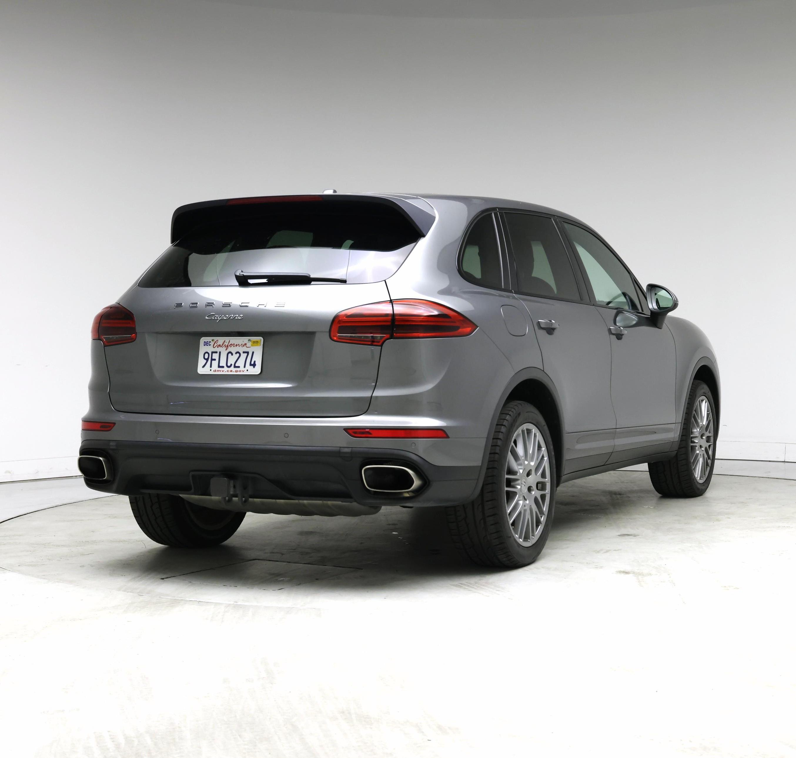 Thumbnail: 2018 Porsche Cayenne - 8
