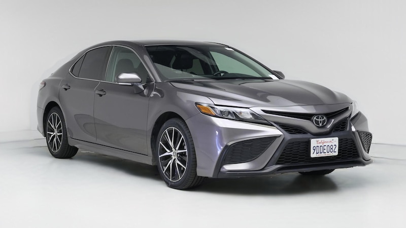 2023 Toyota Camry SE Hero Image
