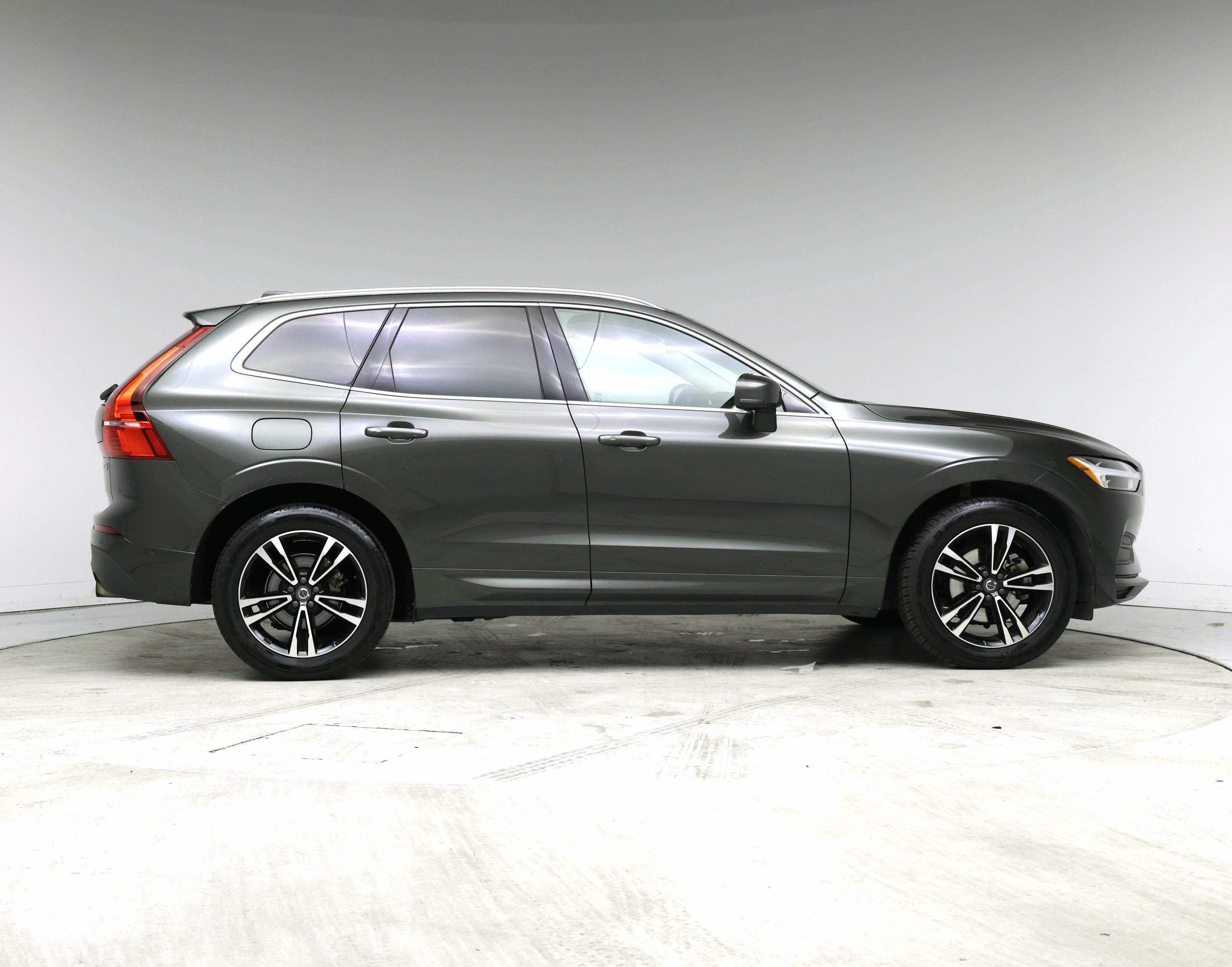 Thumbnail: 2018 Volvo XC60 - 7