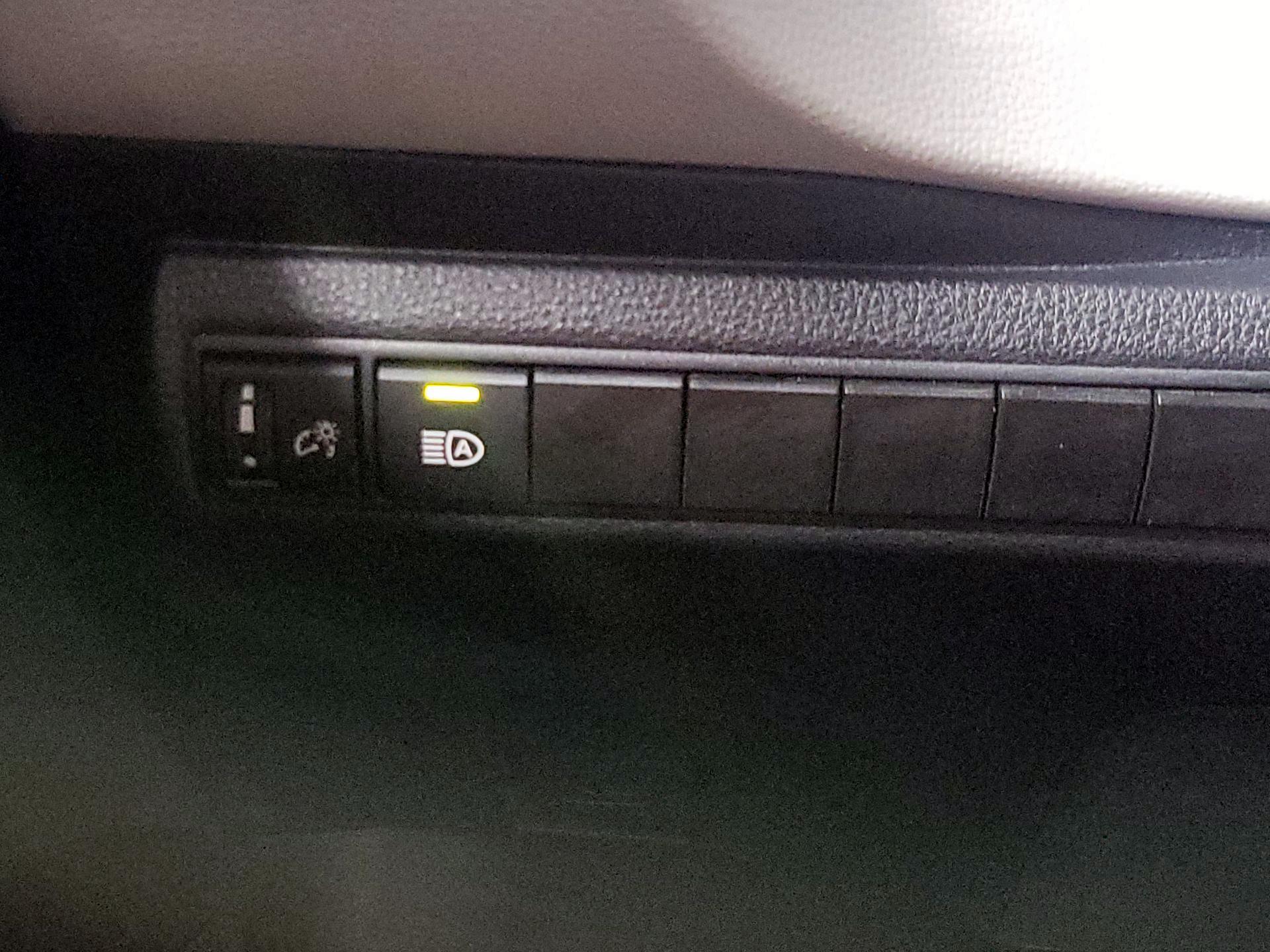 Thumbnail: 2024 Toyota Corolla - 13