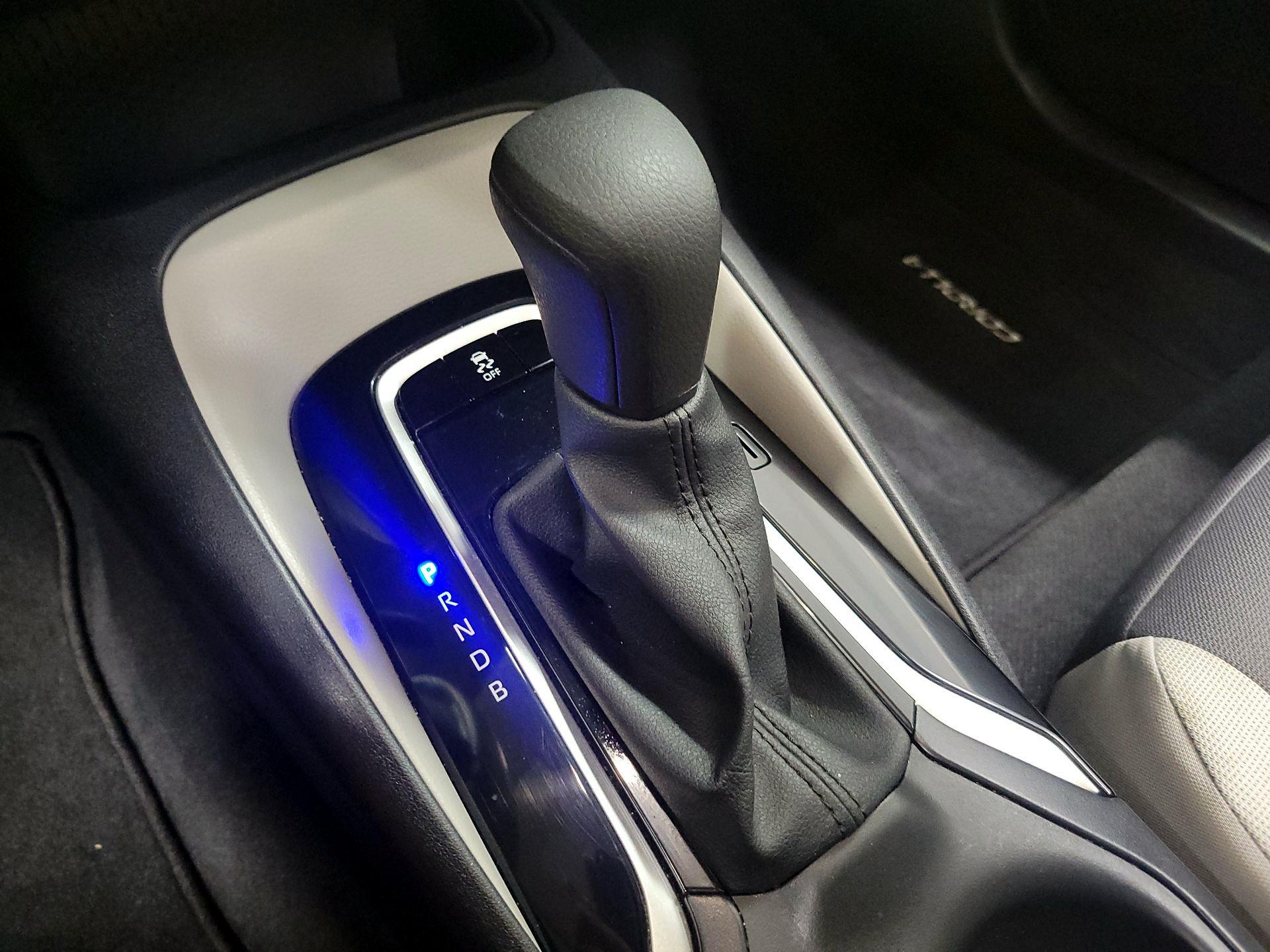 Thumbnail: 2024 Toyota Corolla - 16