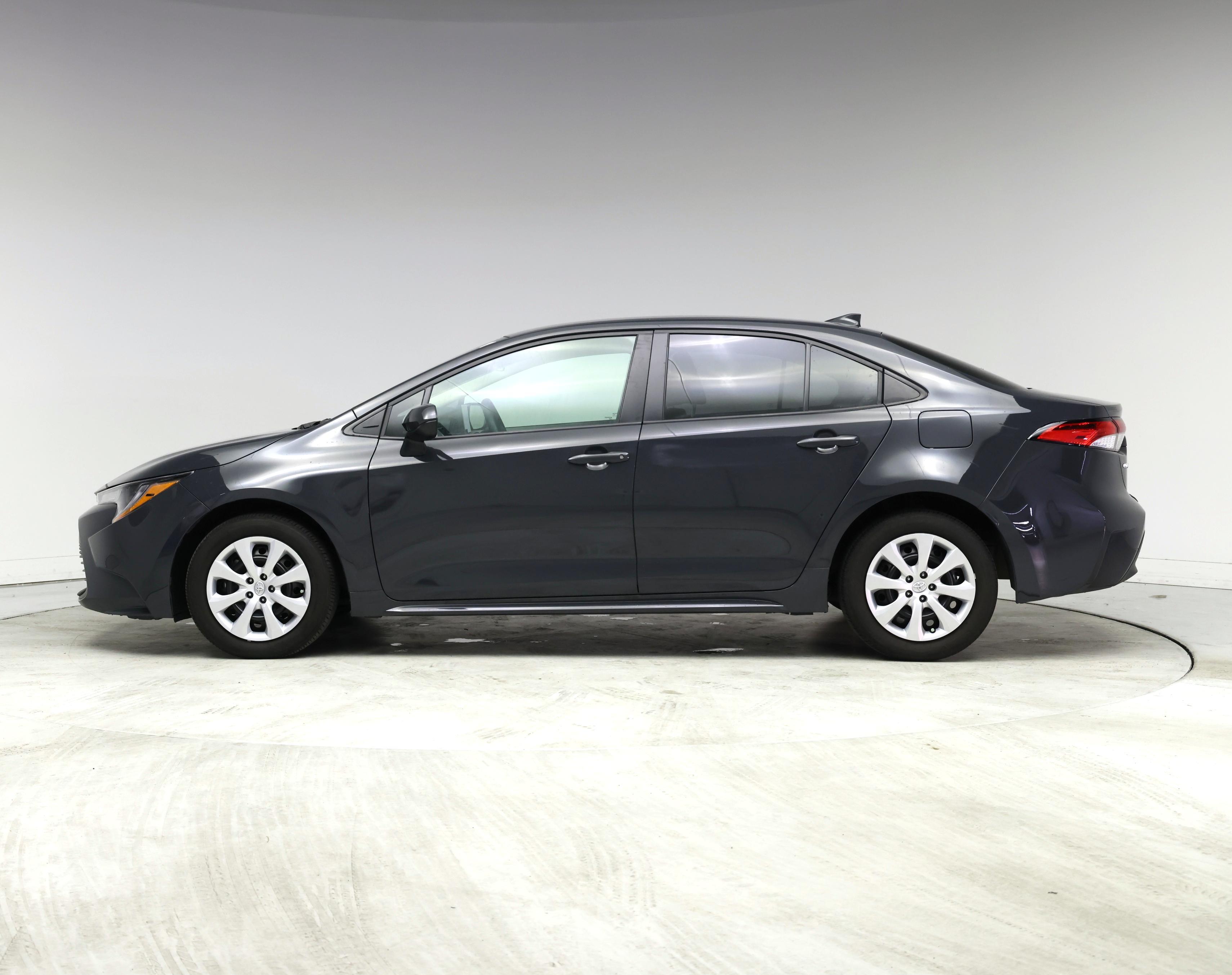 Thumbnail: 2024 Toyota Corolla - 3
