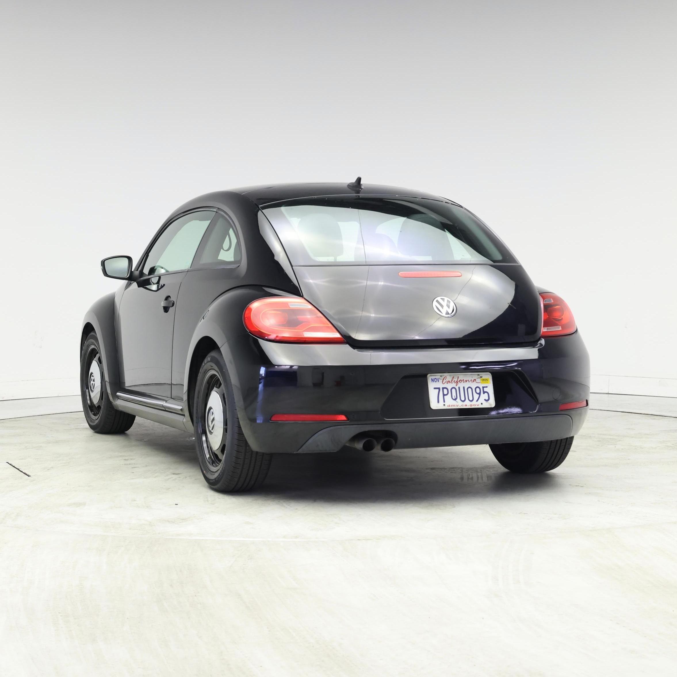 Thumbnail: 2015 Volkswagen Beetle - 2