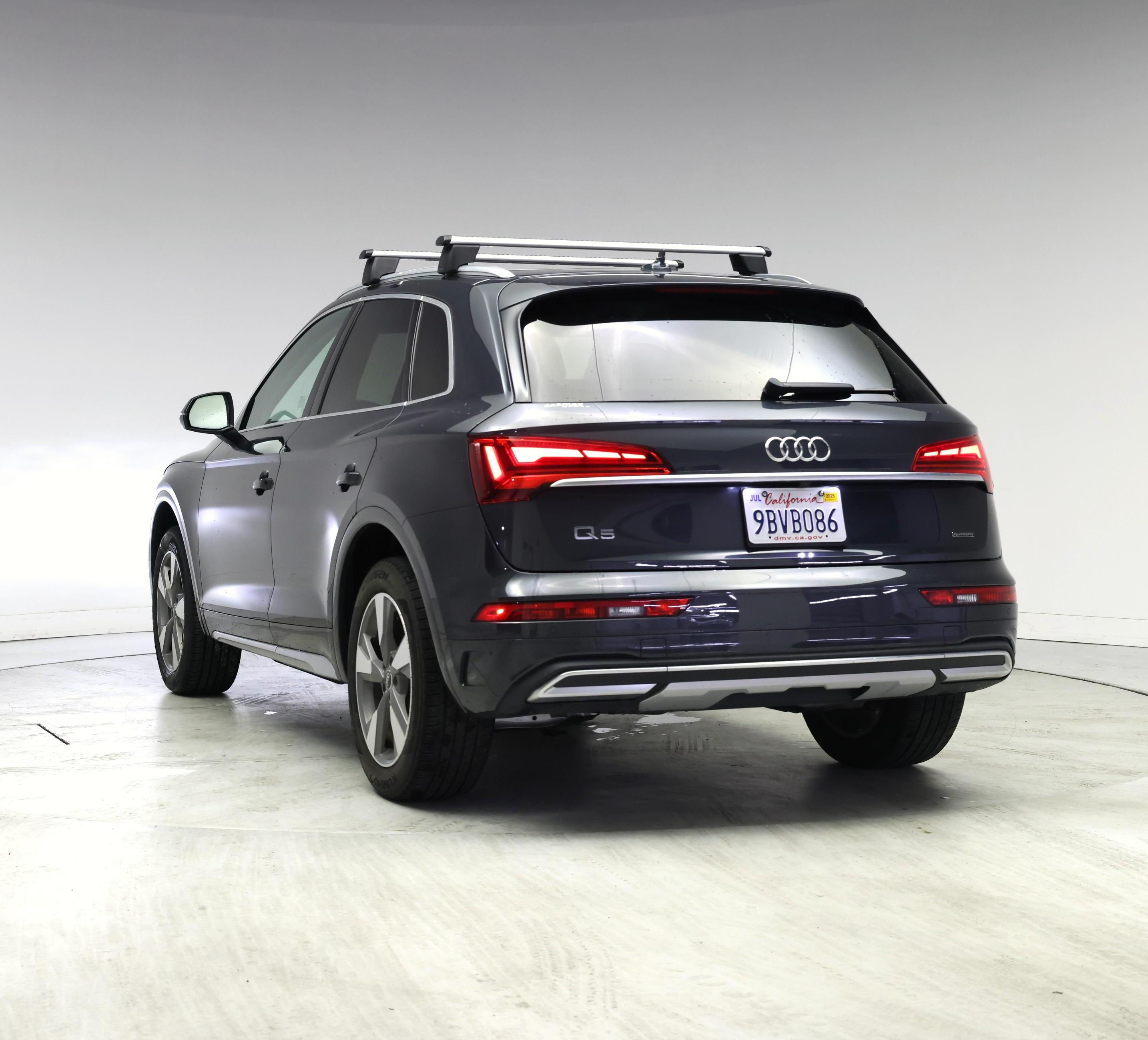 Thumbnail: 2022 Audi Q5 - 2