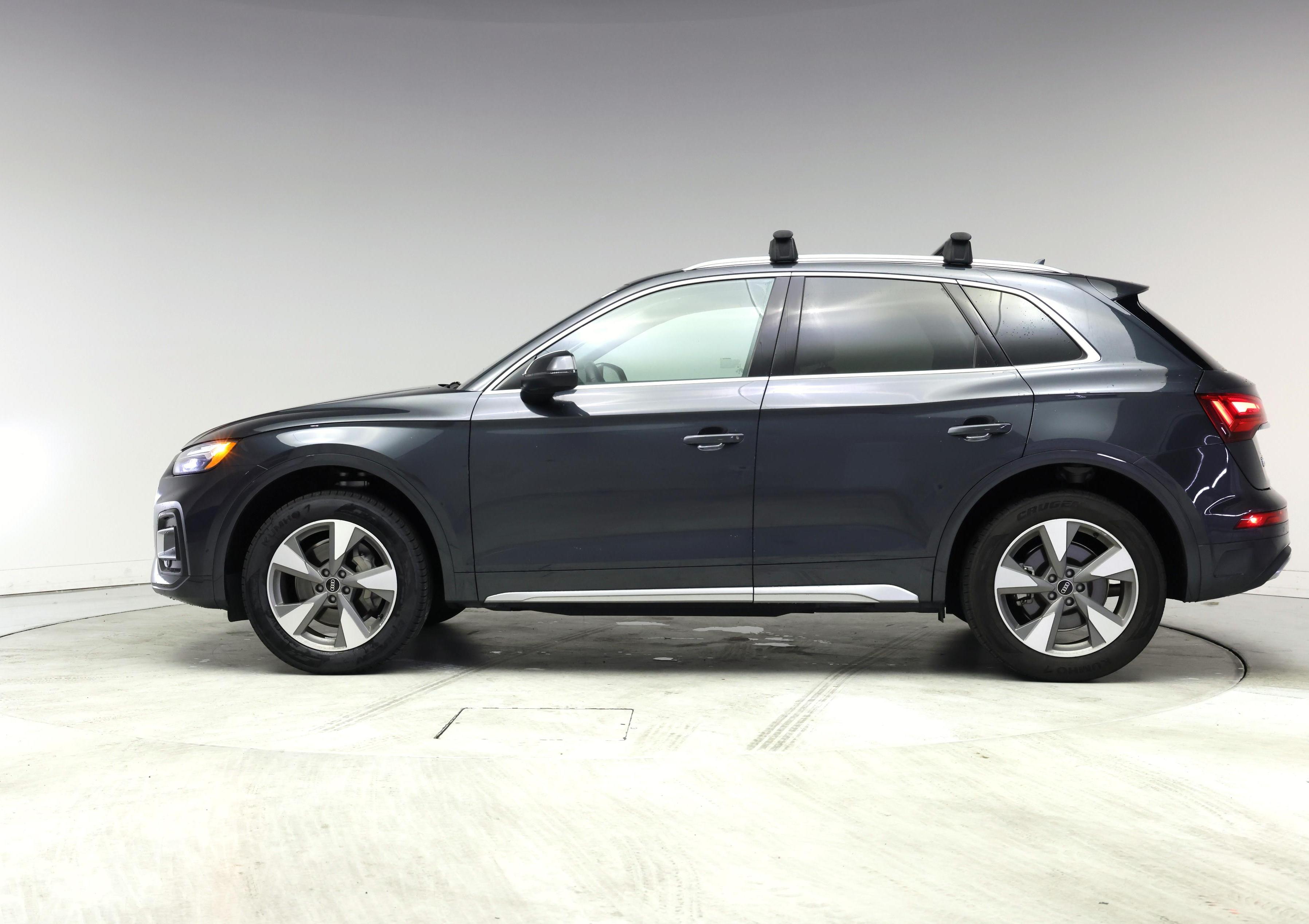 Thumbnail: 2022 Audi Q5 - 3