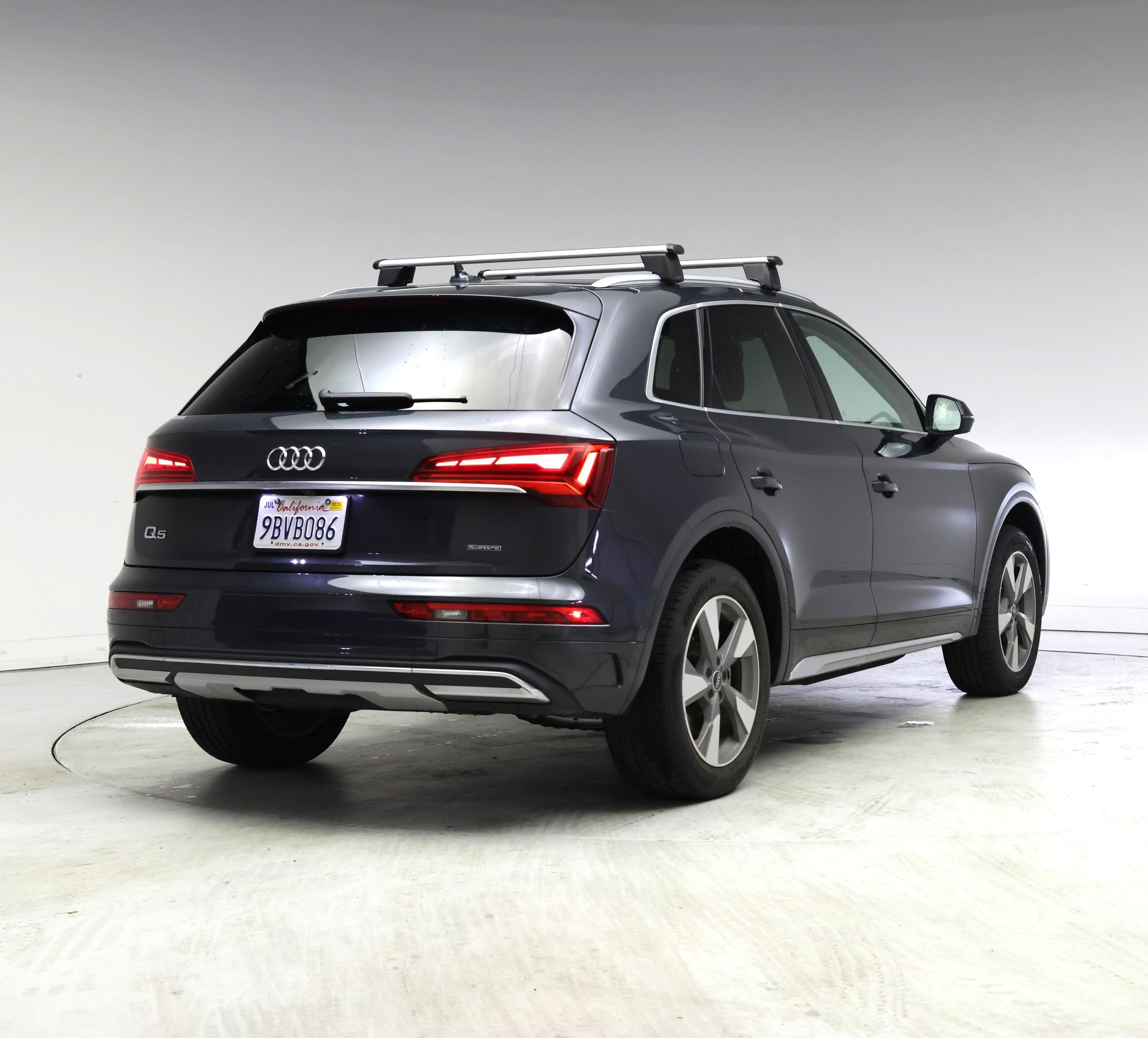 Thumbnail: 2022 Audi Q5 - 8