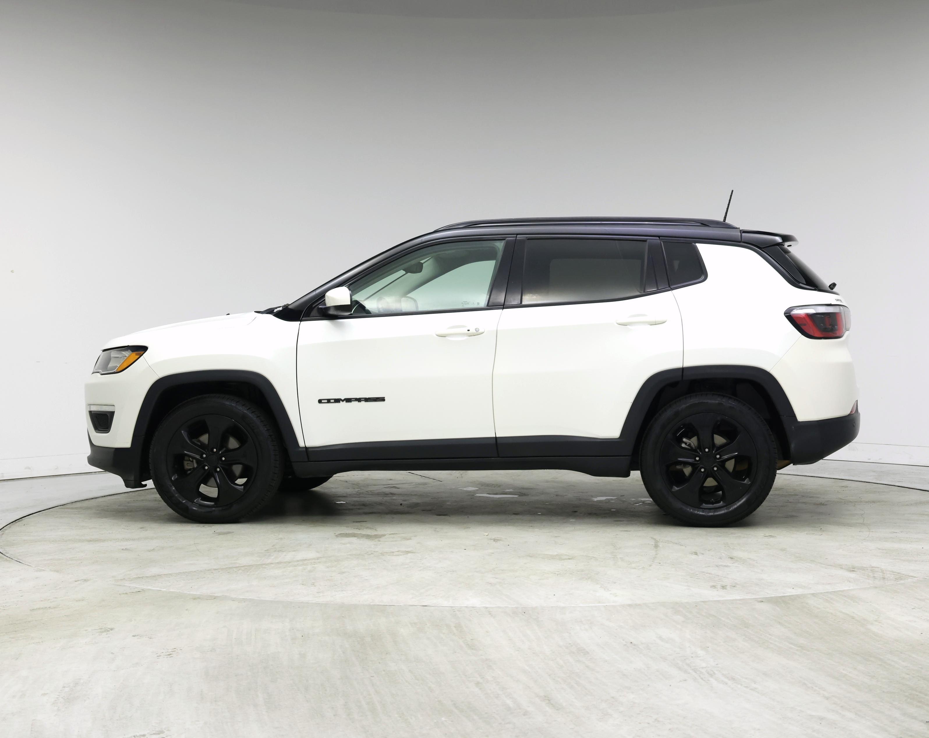 Thumbnail: 2020 Jeep Compass - 3