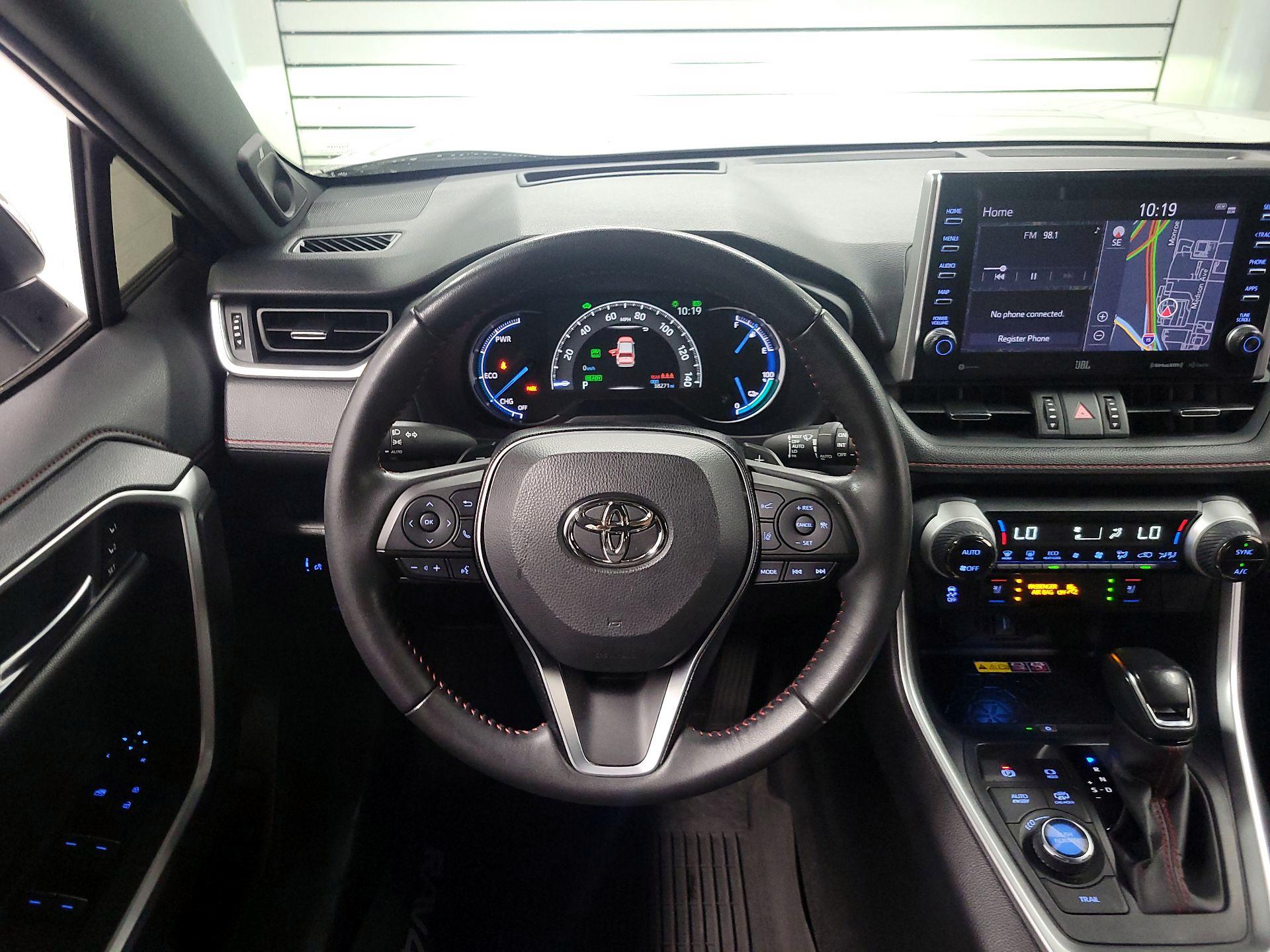 Thumbnail: 2022 Toyota RAV4 - 10