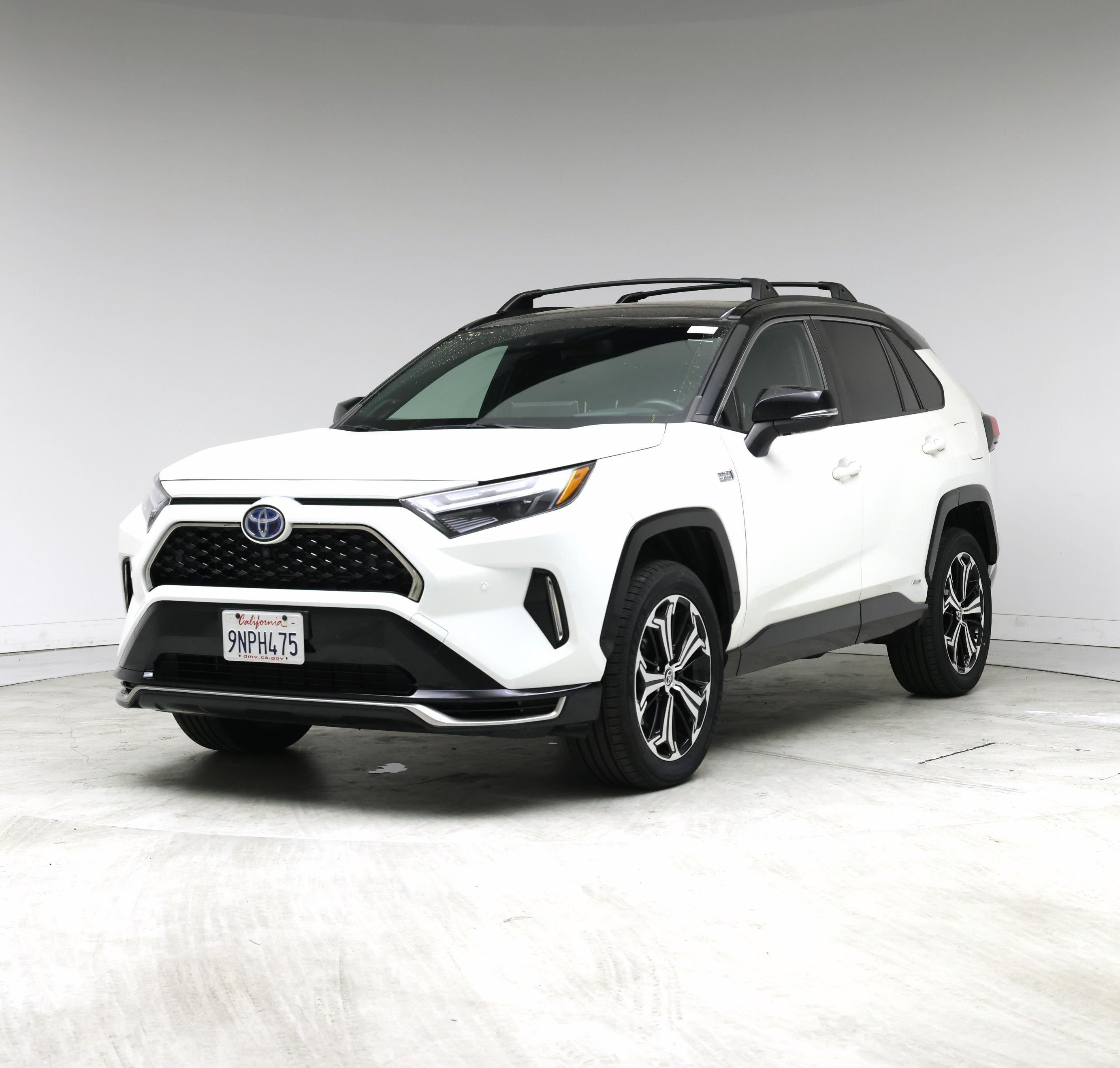 Thumbnail: 2022 Toyota RAV4 - 4