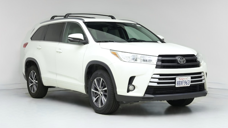 2018 Toyota Highlander XLE Hero Image