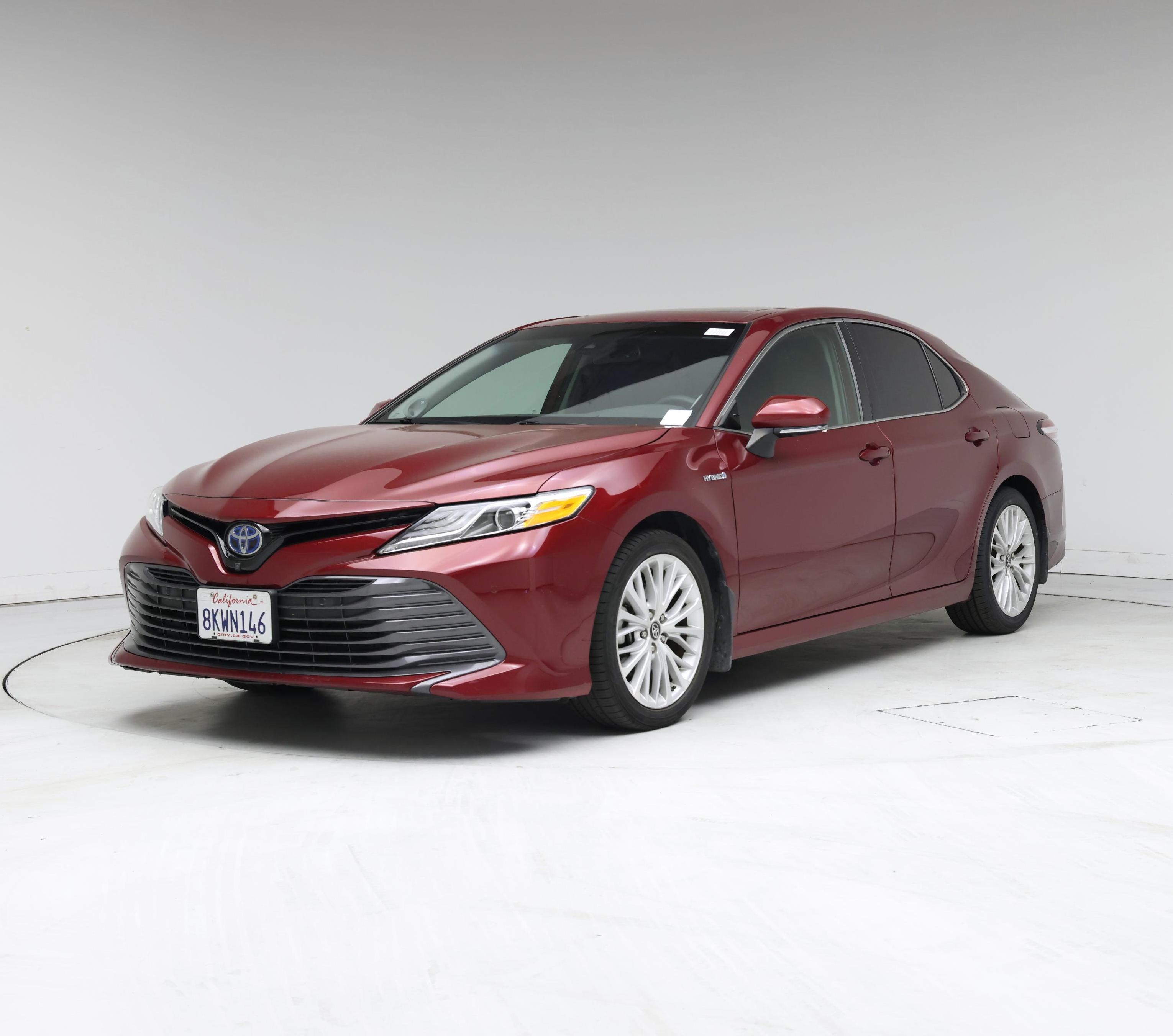 Thumbnail: 2019 Toyota Camry - 4