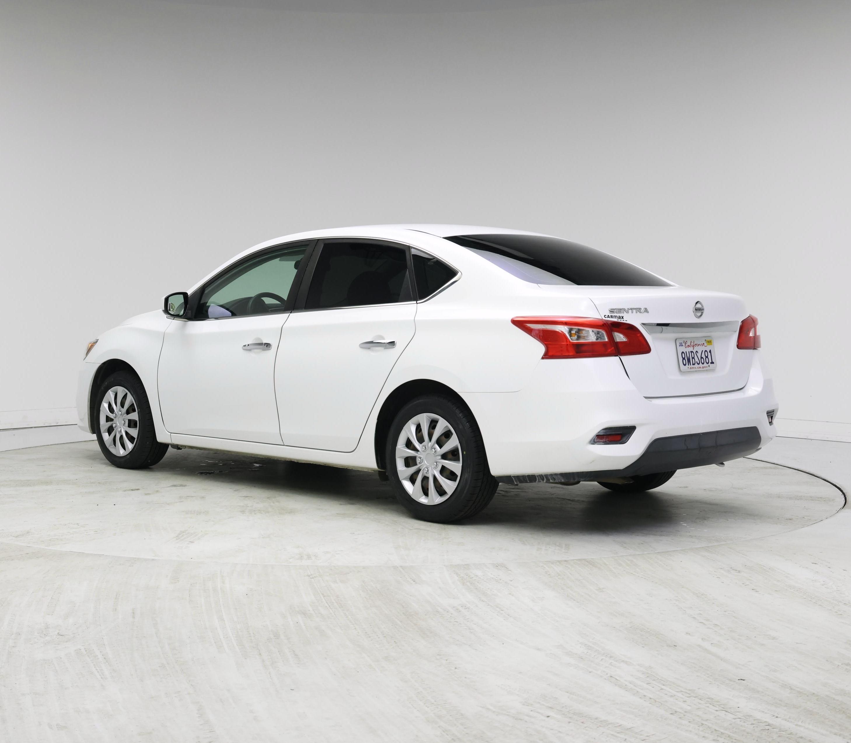 Thumbnail: 2017 Nissan Sentra - 2